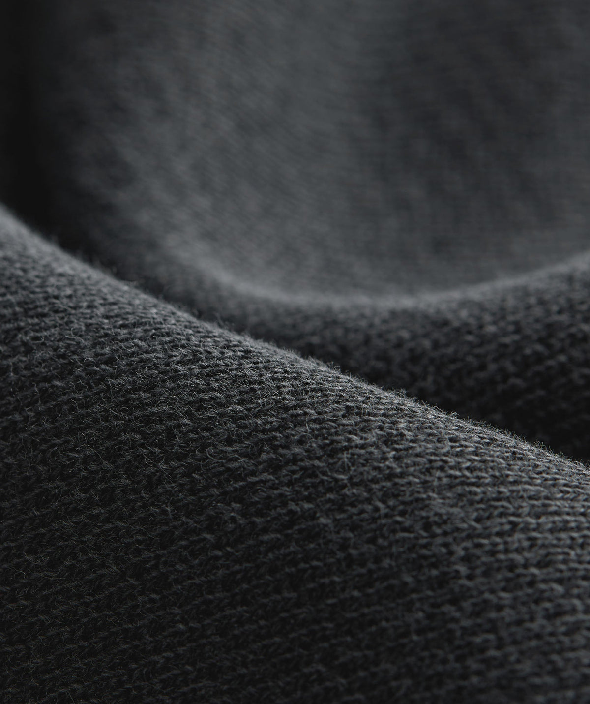 gymshark-everywear-cropped-zip-hoodie-black-aw24