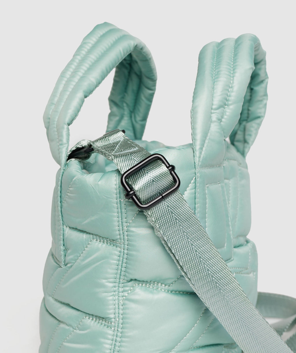 gymshark-quilted-mini-tote-frost-teal-ss23