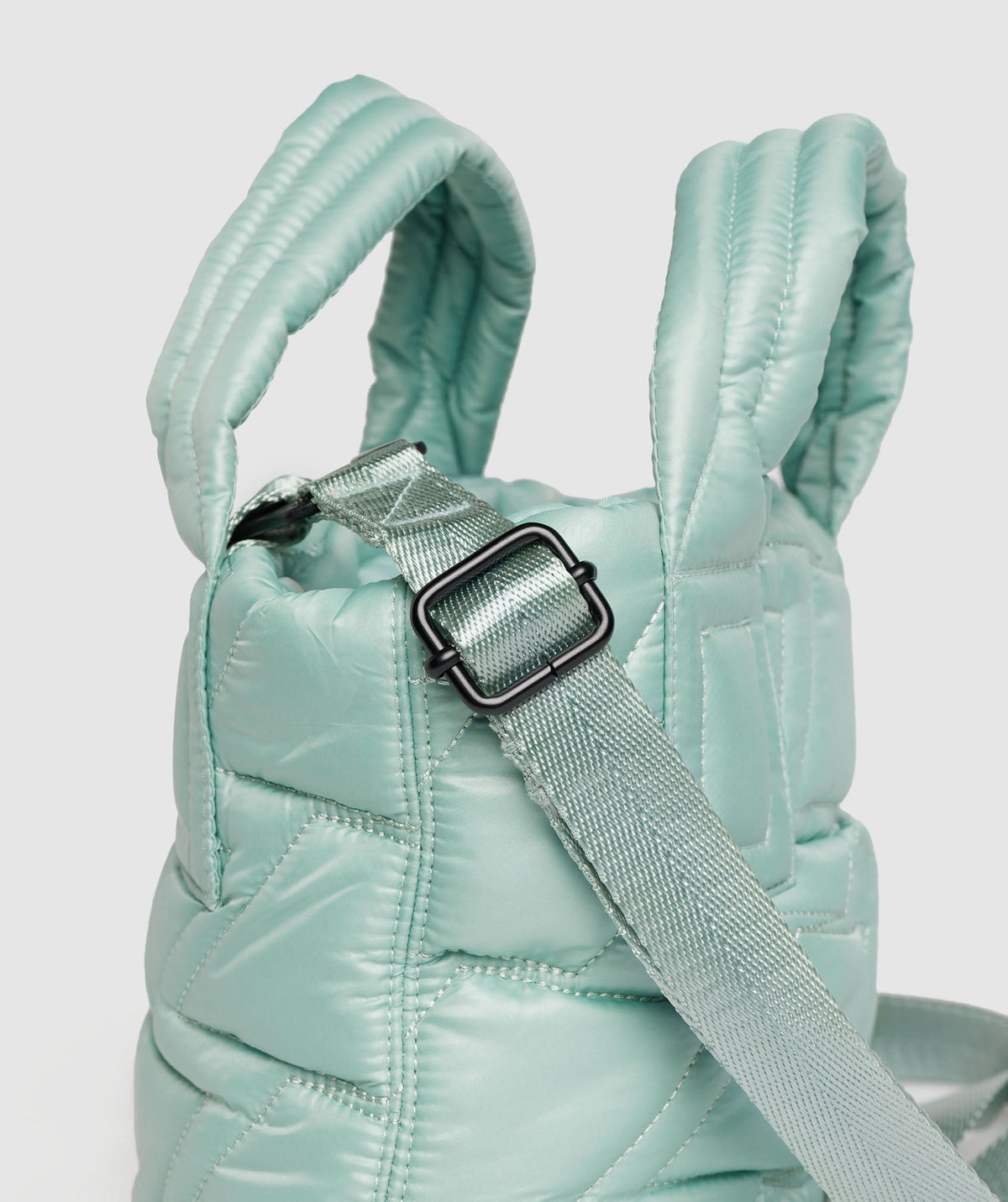 gymshark-quilted-mini-tote-frost-teal-ss23