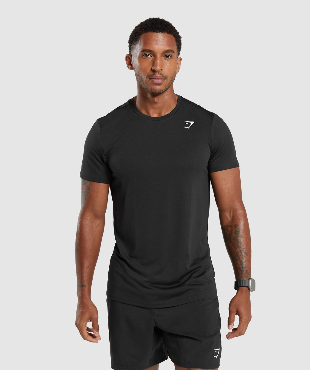 gymshark-arrival-t-shirt-black-ss22