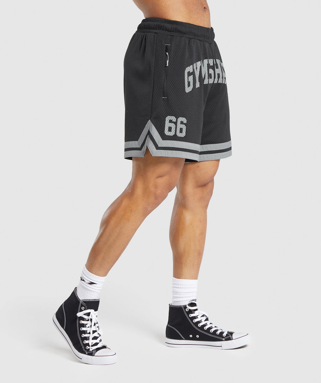 gymshark-varsity-mesh-shorts-black-aw24
