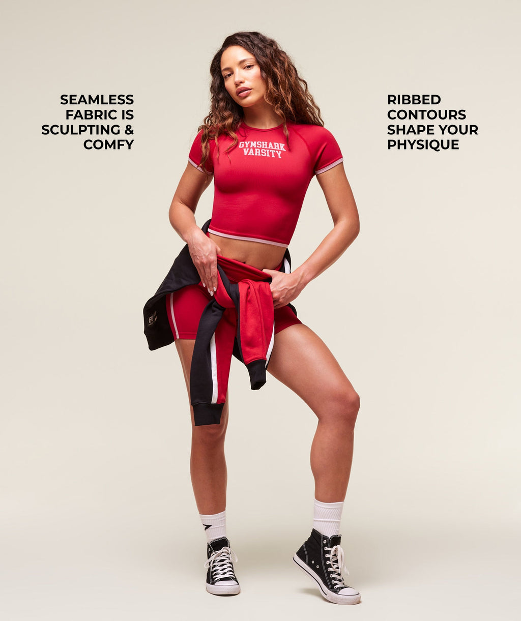 gymshark-lift-varsity-seamless-midi-t-shirt-crop-tops-red-ss25