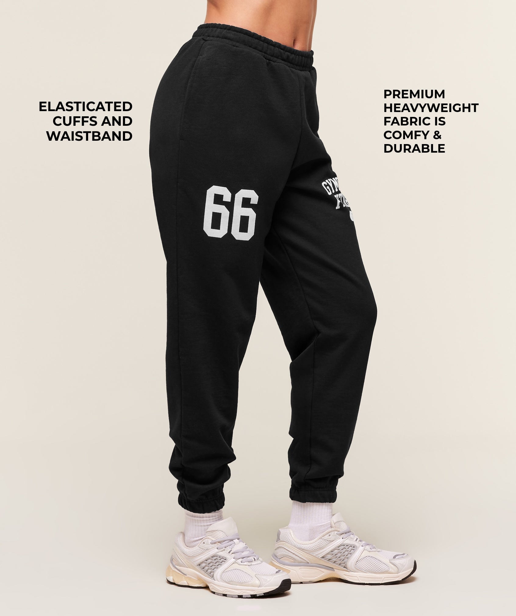 gymshark-varsity-graphic-oversized-jogger-pants-black-ss25