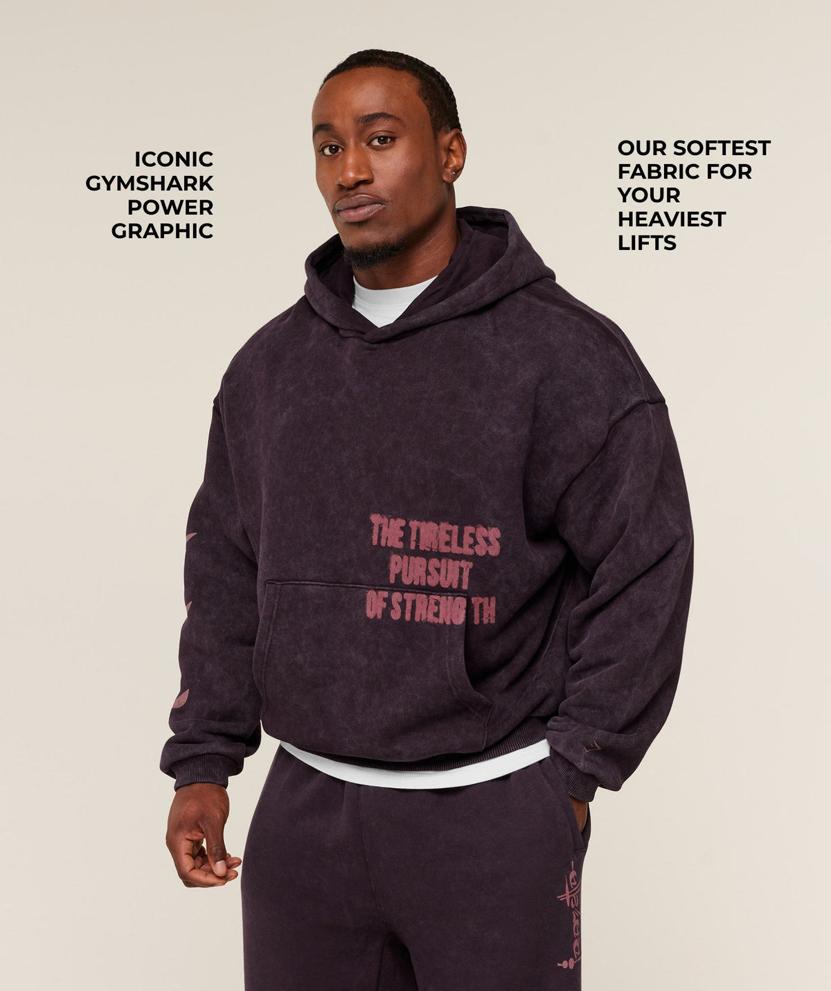 gymshark-frazetta-graphic-hoodie-pullovers-black-aw25