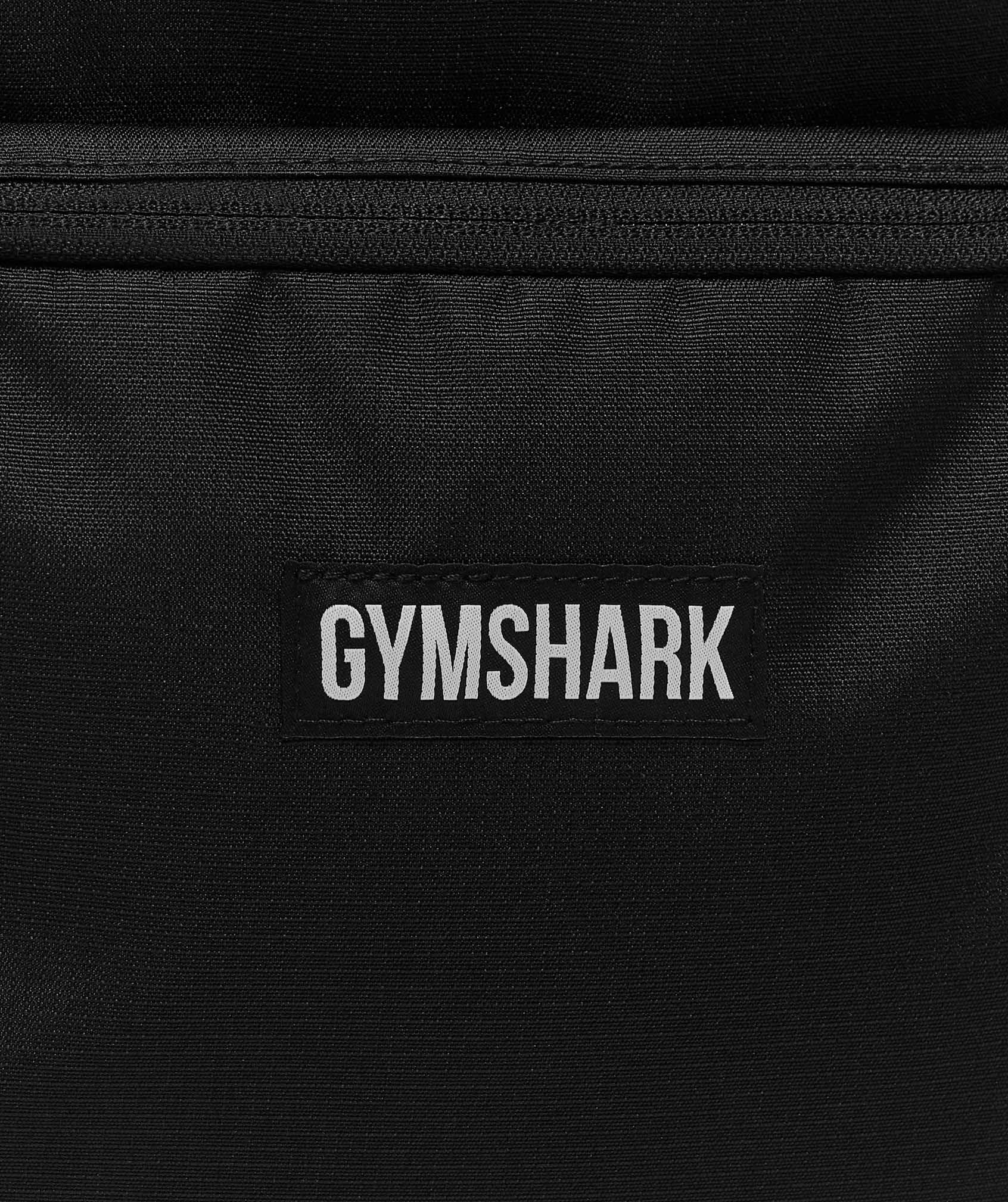gymshark-active-backpack-bags-black-aw25