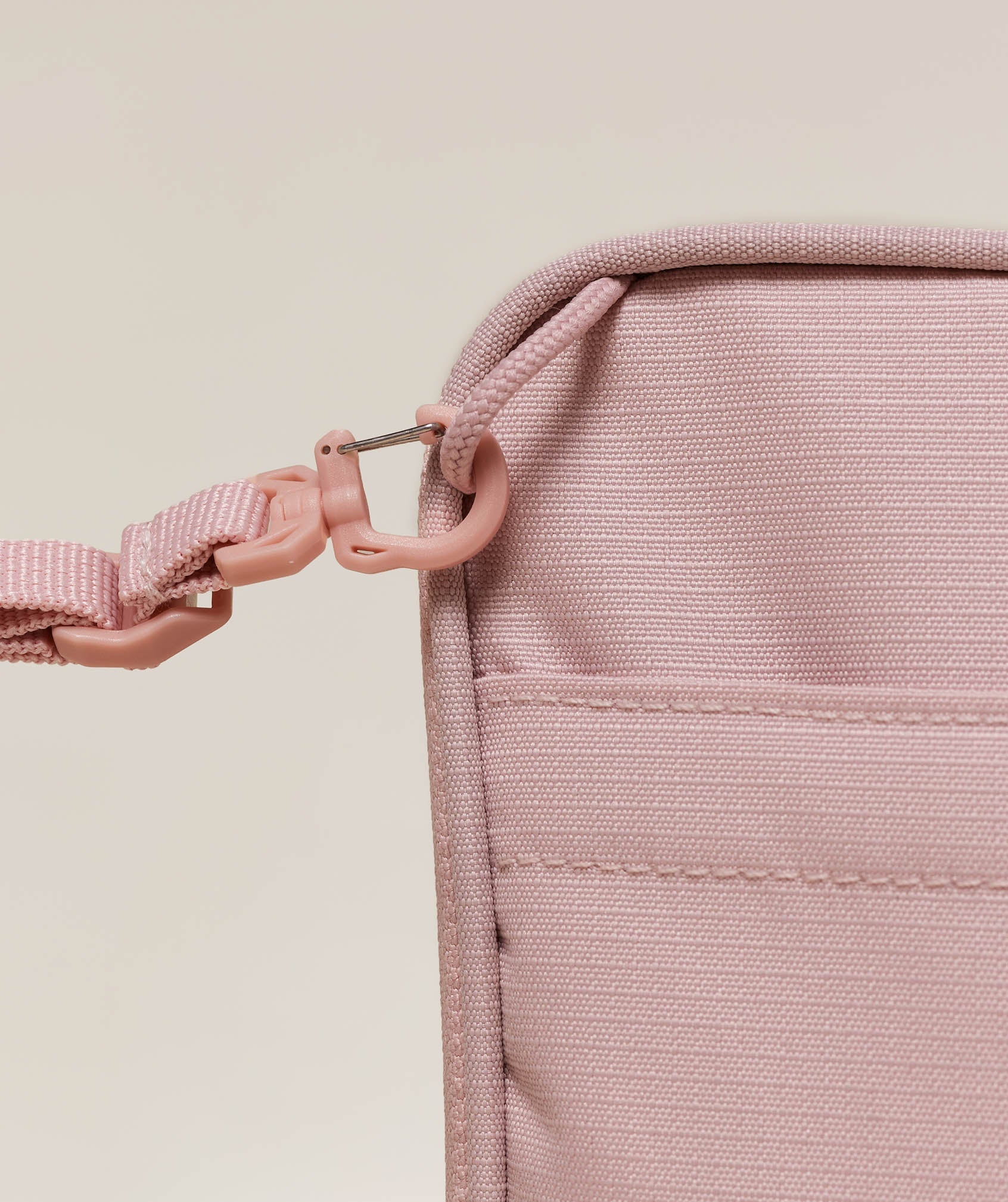 gymshark-active-crossbody-bags-pink-ss25