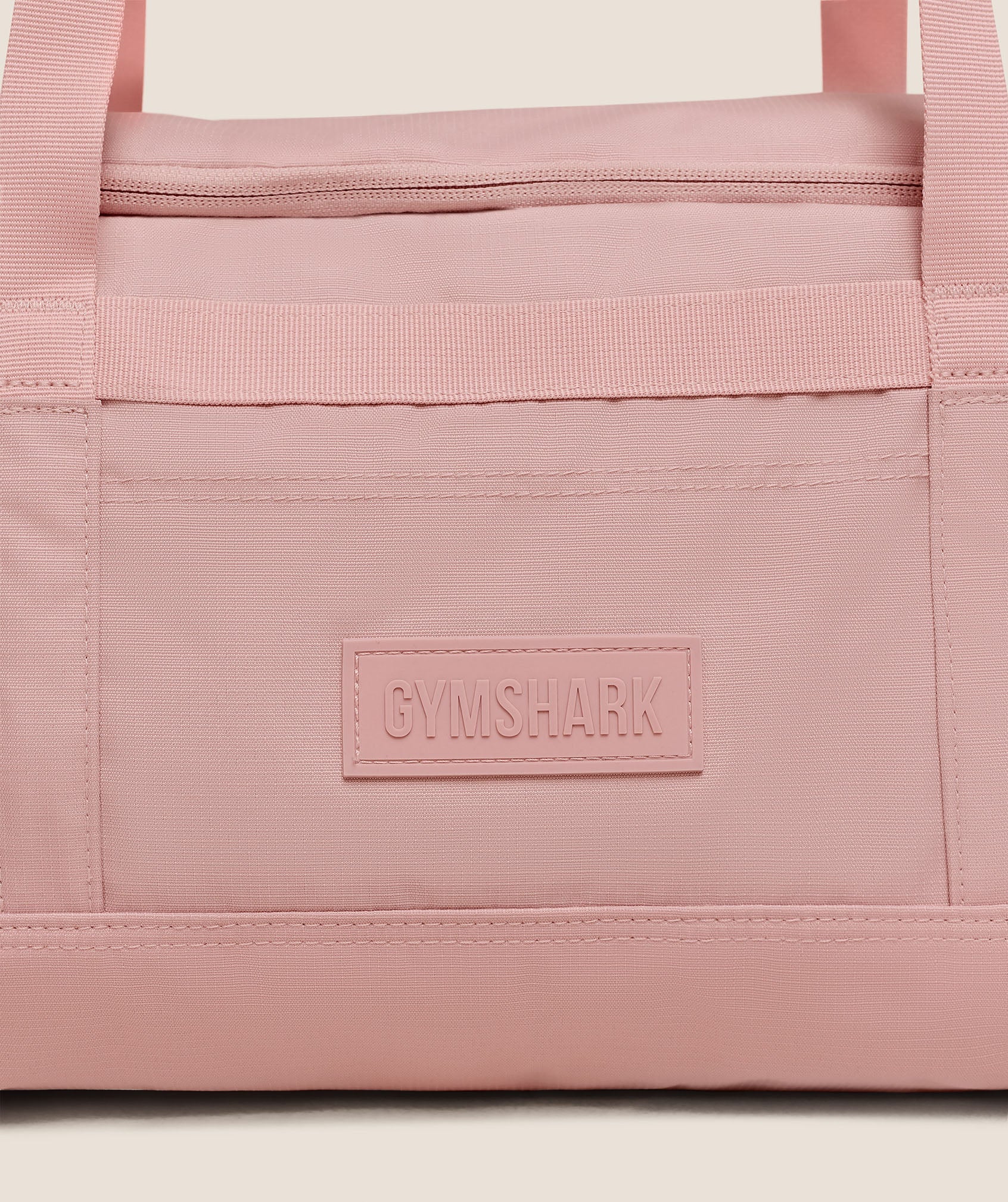 gymshark-active-holdall-medium-bags-pink-ss25
