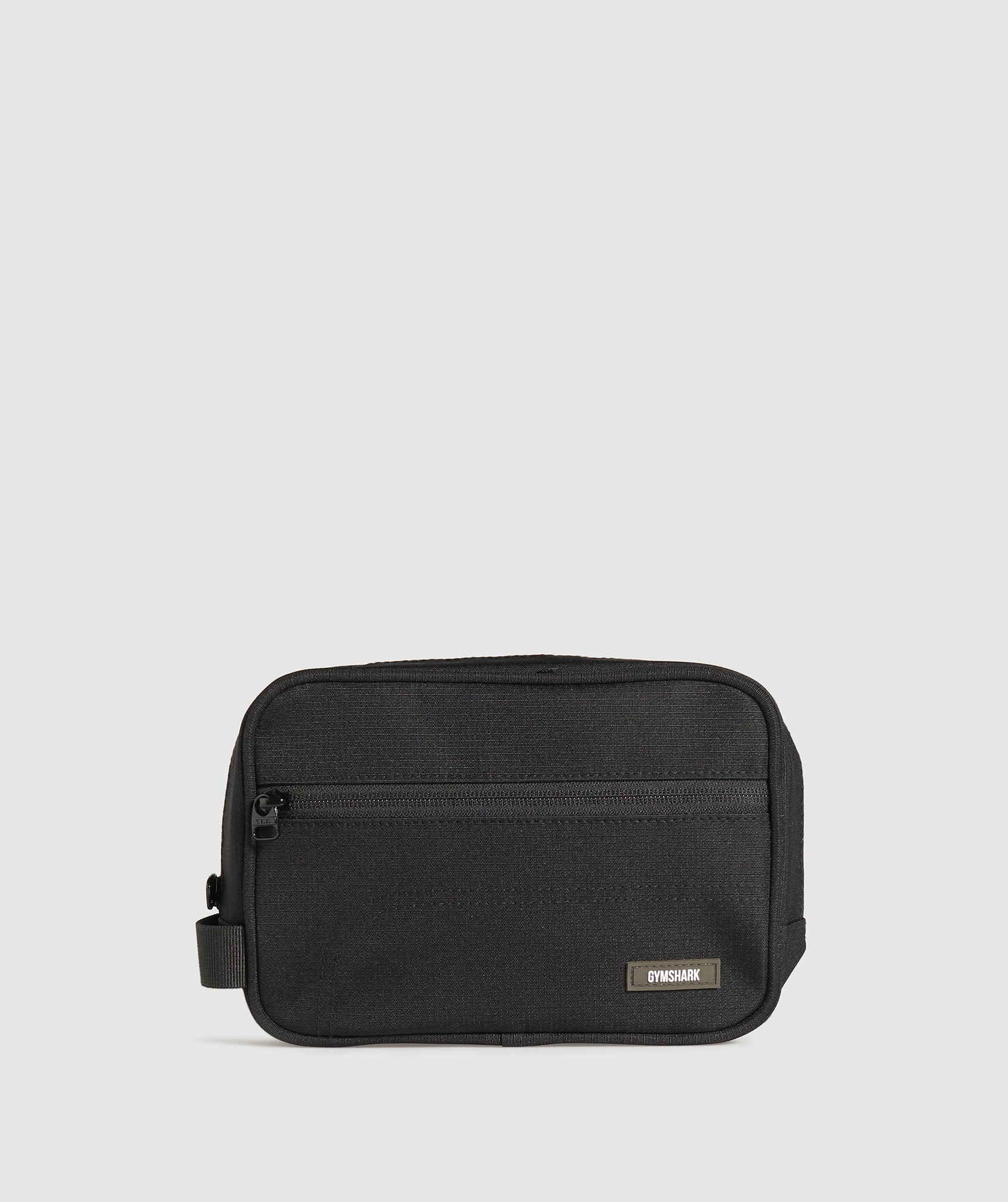 gymshark-active-washbag-black-ss25