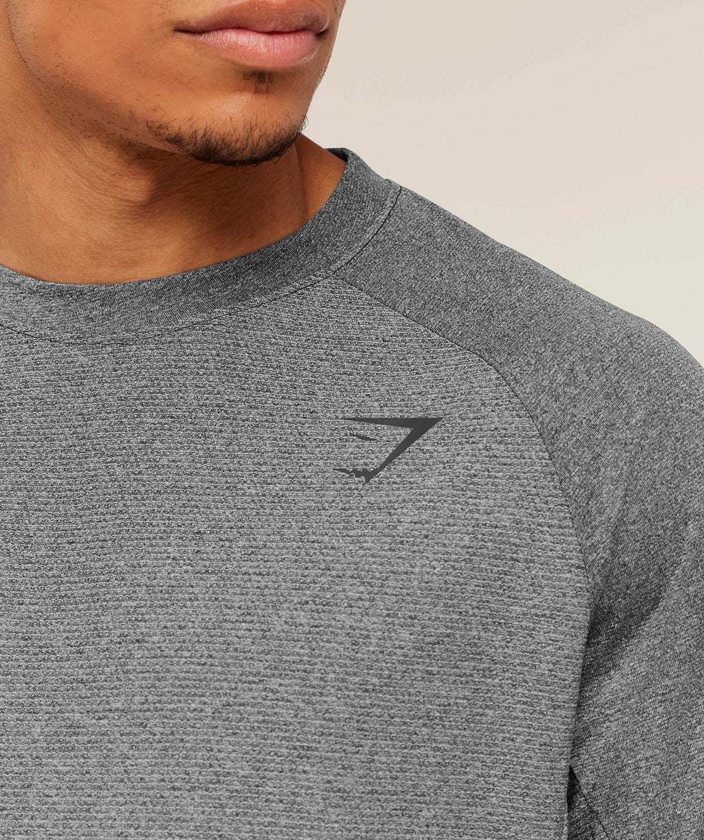 gymshark-weekend-t-shirt-ss-tops