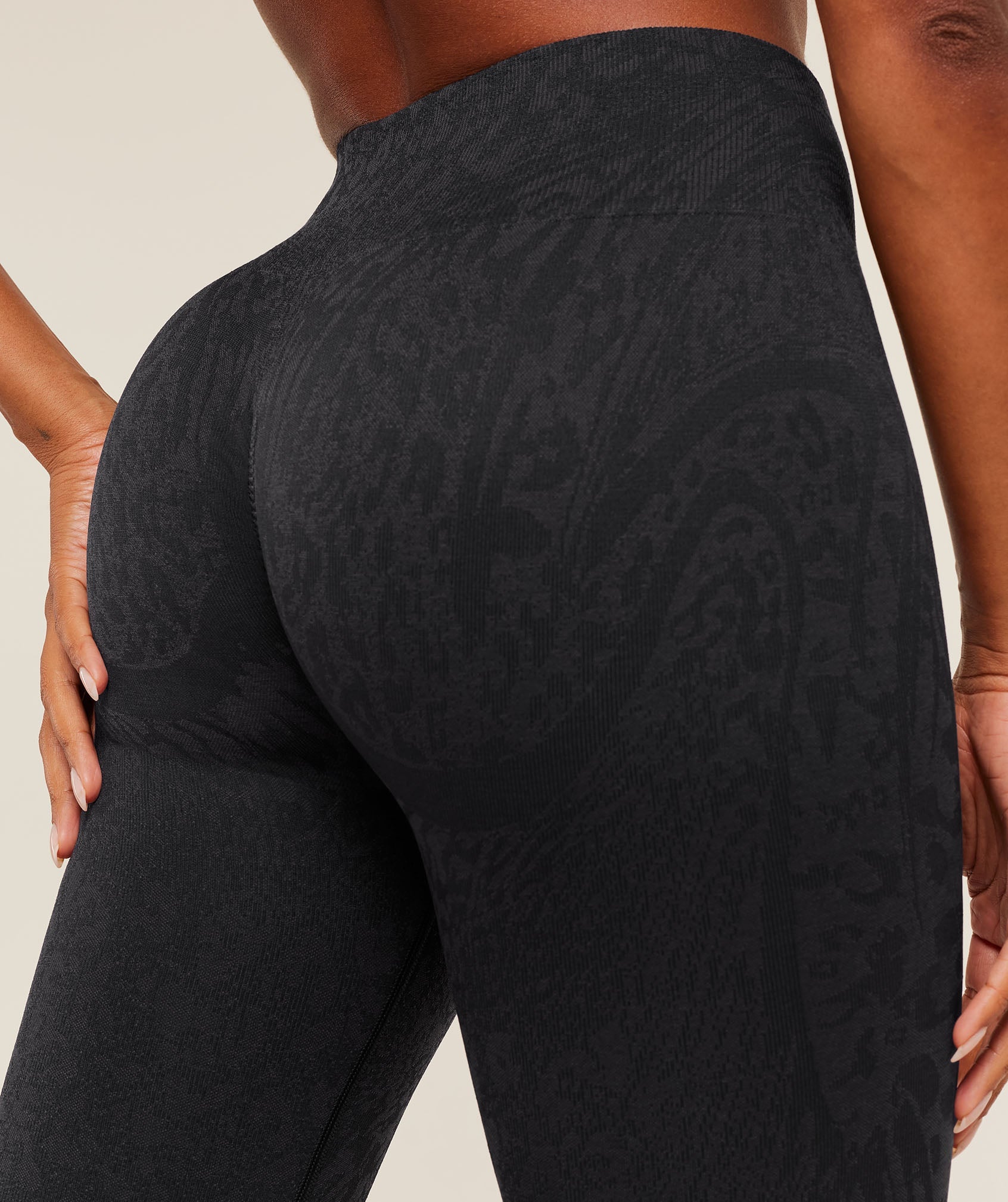 gymshark-adapt-animal-leggings-leggings-black-ss26