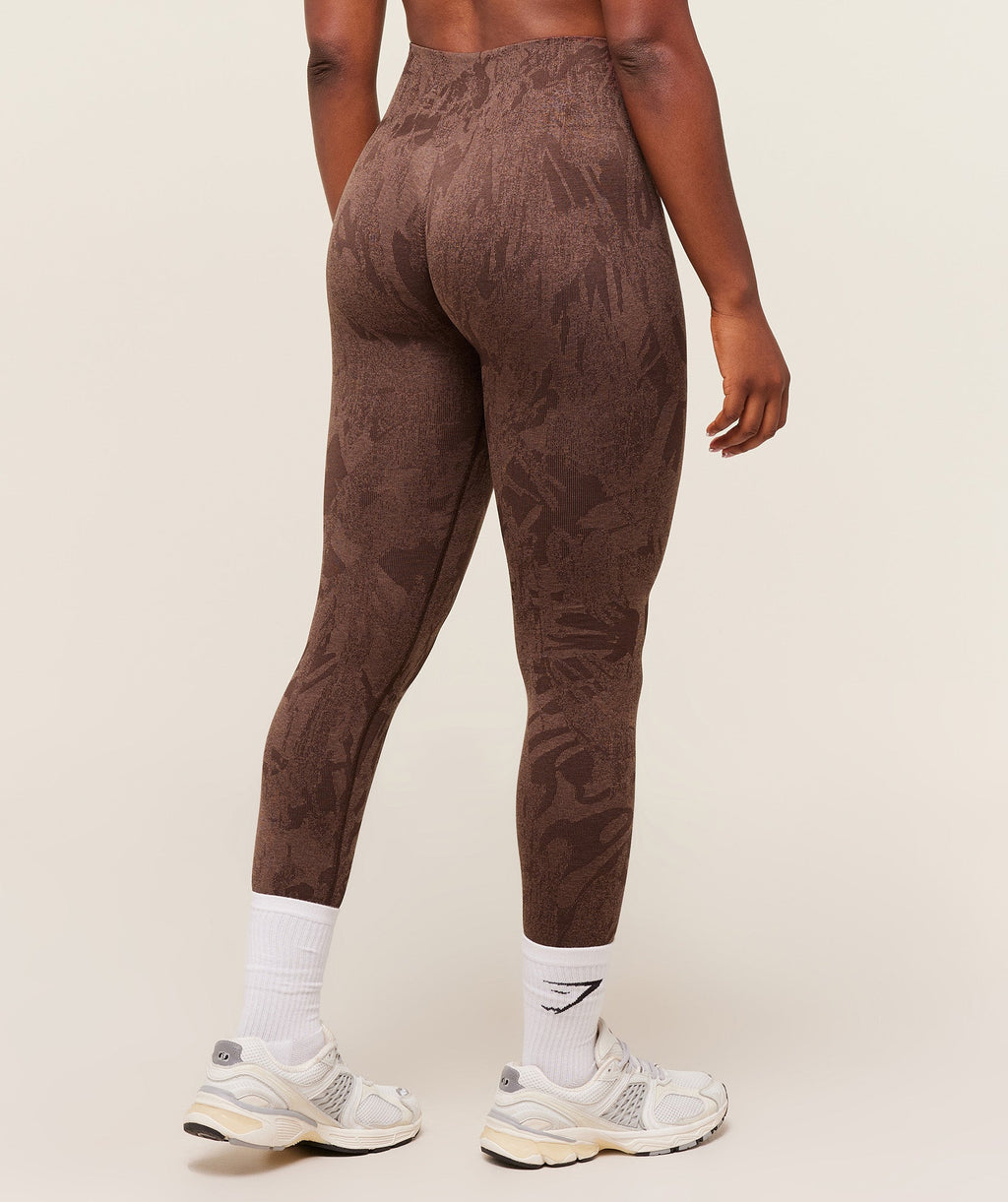 gymshark-adapt-camo-seamless-leggings-leggings-brown-aw25