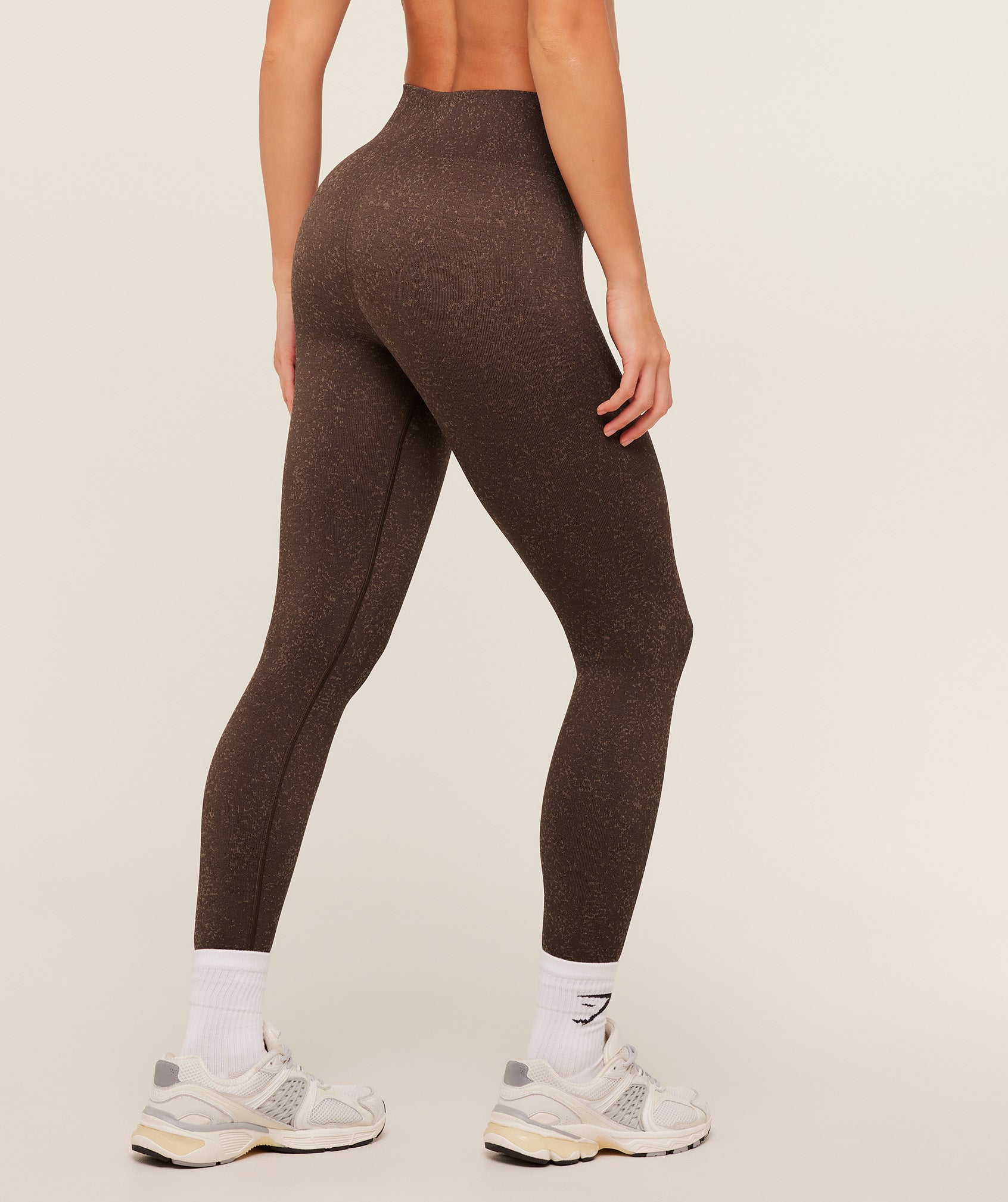 gymshark-adapt-fleck-x-whitney-leggings-leggings-brown-ss26