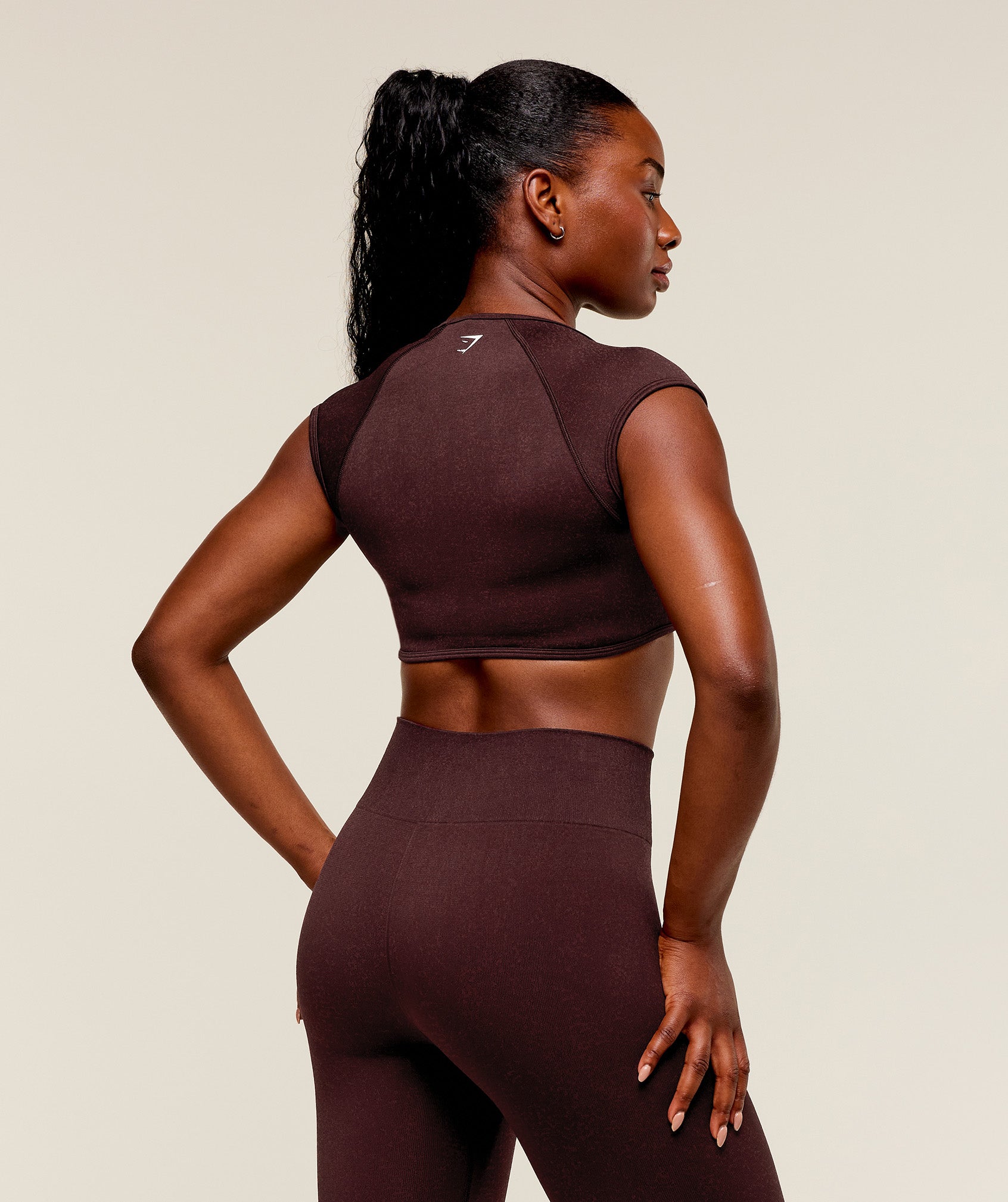 gymshark-adapt-fleck-short-sleeve-crop-top-crop-tops-purple-aw25