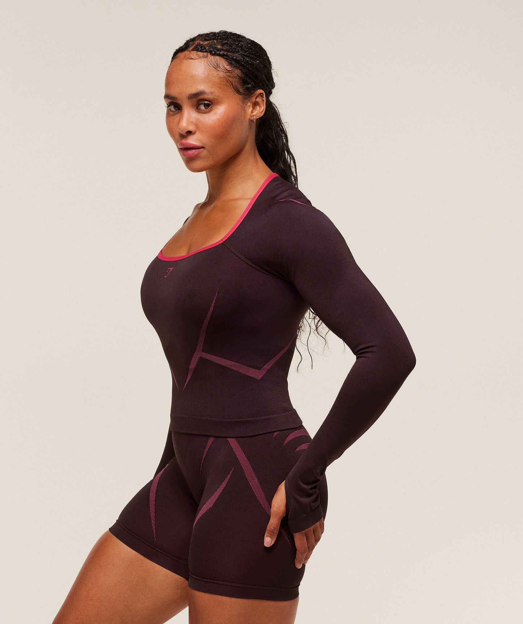 gymshark-apex-lift-seamless-long-sleeve-crop-top-crop-tops-purple-aw25