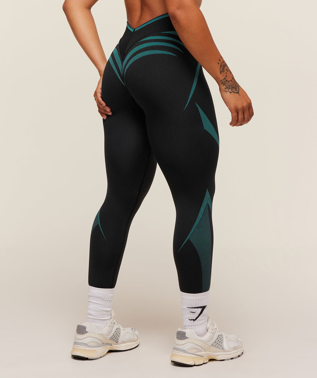 gymshark-apex-lift-seamless-leggings-leggings-black-aw25
