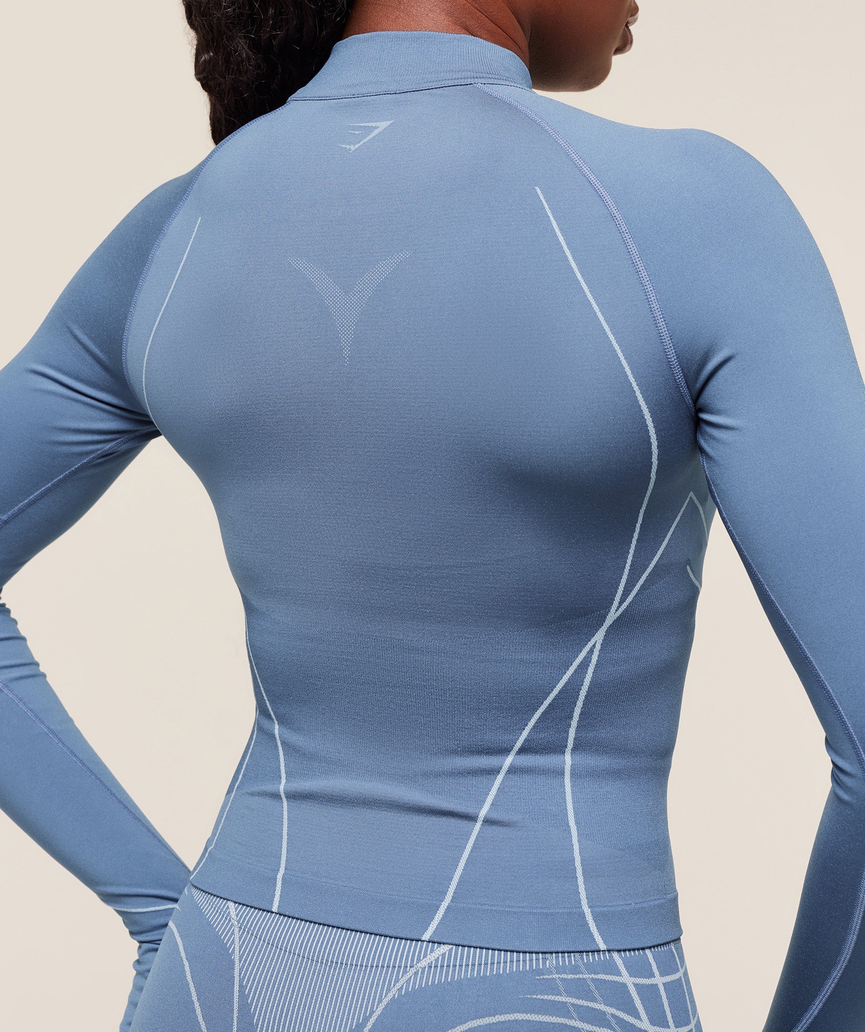 gymshark-apex-seamless-1-4-zip-pullover-pullovers-blue-aw25