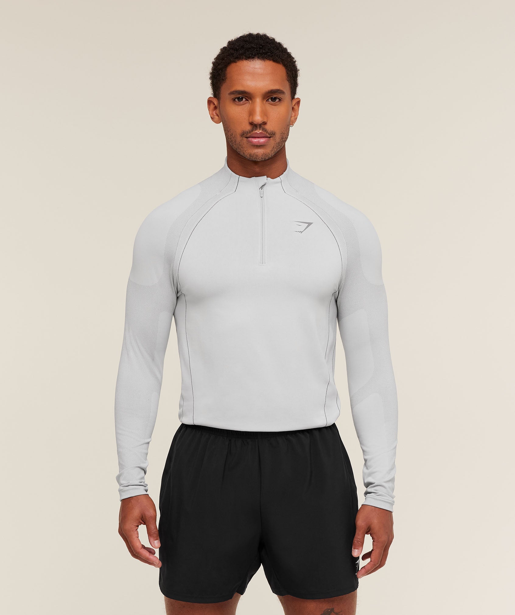 gymshark-apex-seamless-1-4-zip-light-grey-medium-grey-aw24
