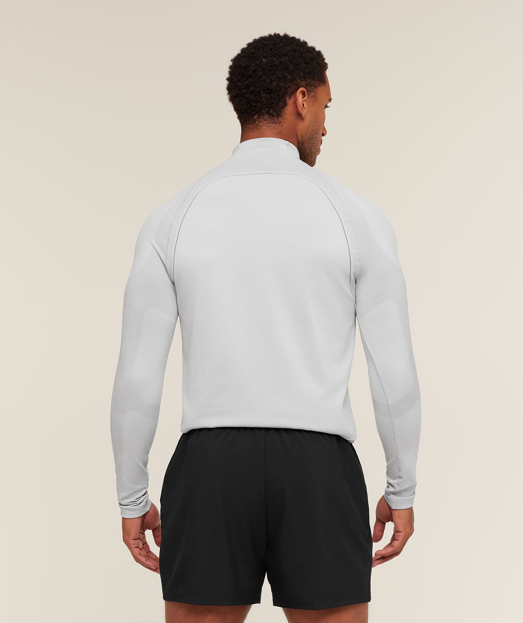 gymshark-apex-seamless-1-4-zip-light-grey-medium-grey-aw24