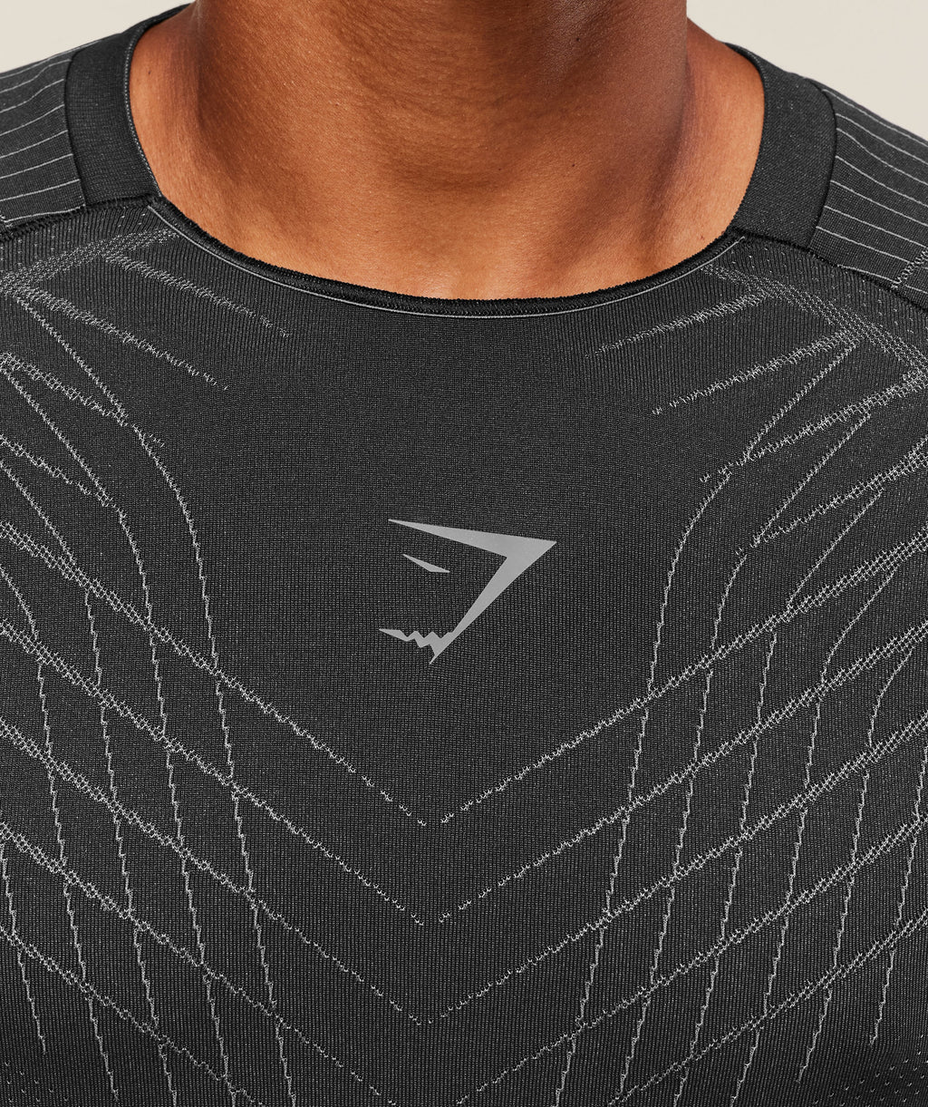 gymshark-apex-seamless-t-shirt-black-dark-grey-ss25