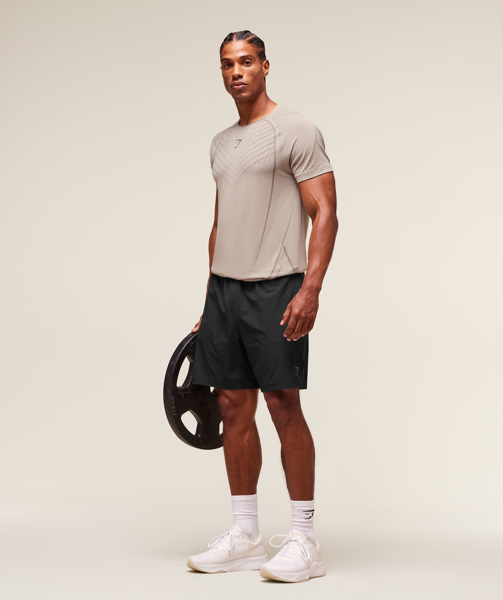 gymshark-apex-seamless-t-shirt-ss-tops-grey-aw25-1