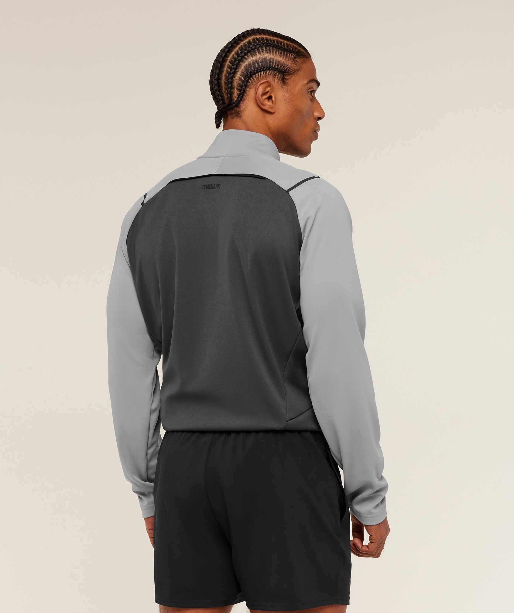 gymshark-arrival-contrast-1-4-zip-pullovers