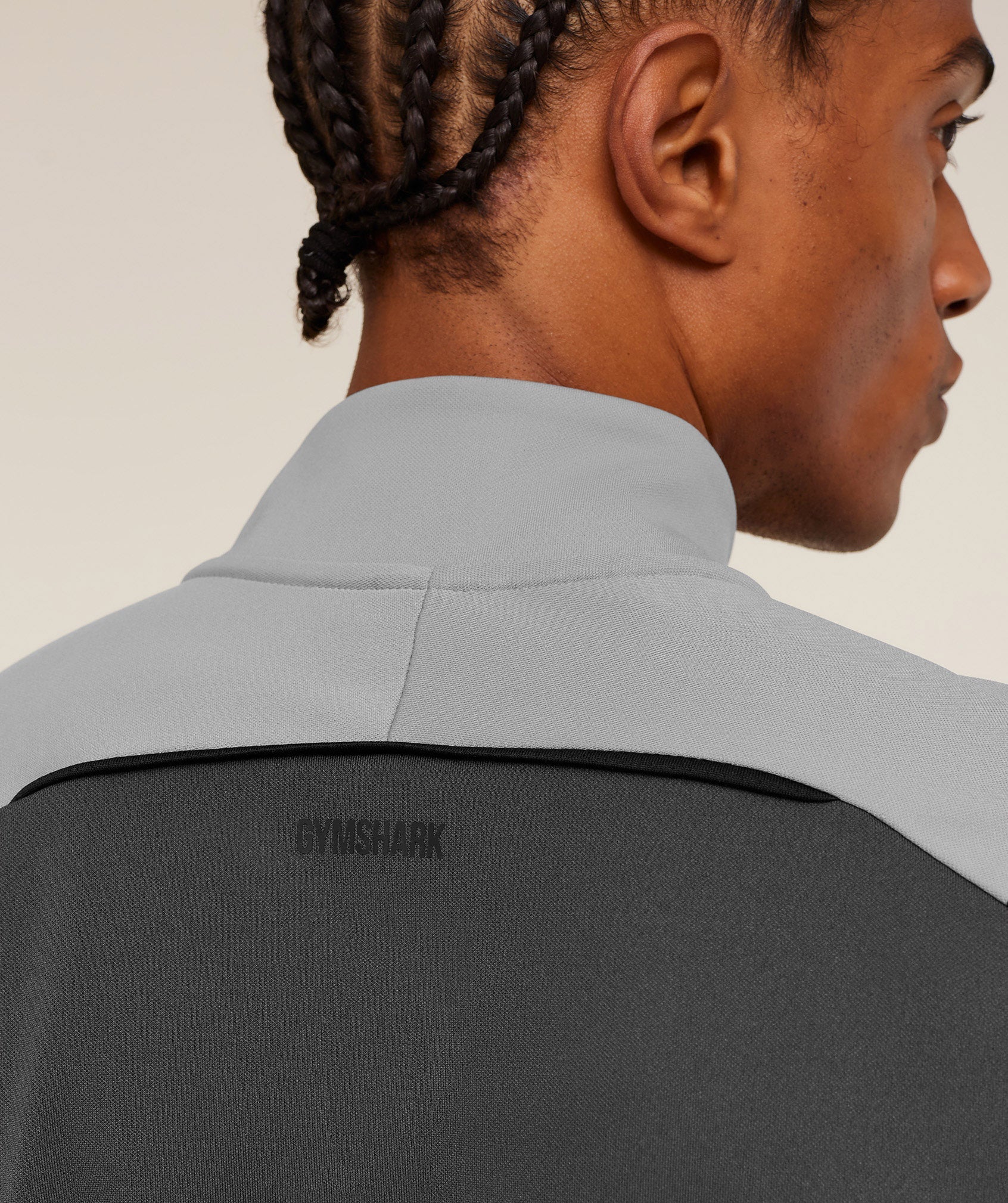 gymshark-arrival-contrast-1-4-zip-pullovers