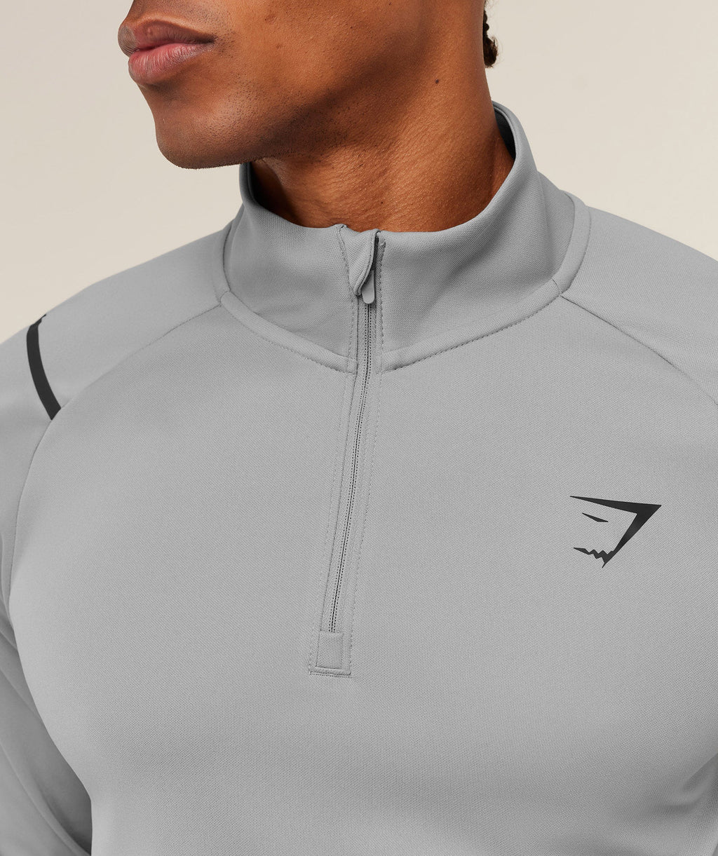 gymshark-arrival-contrast-1-4-zip-pullovers