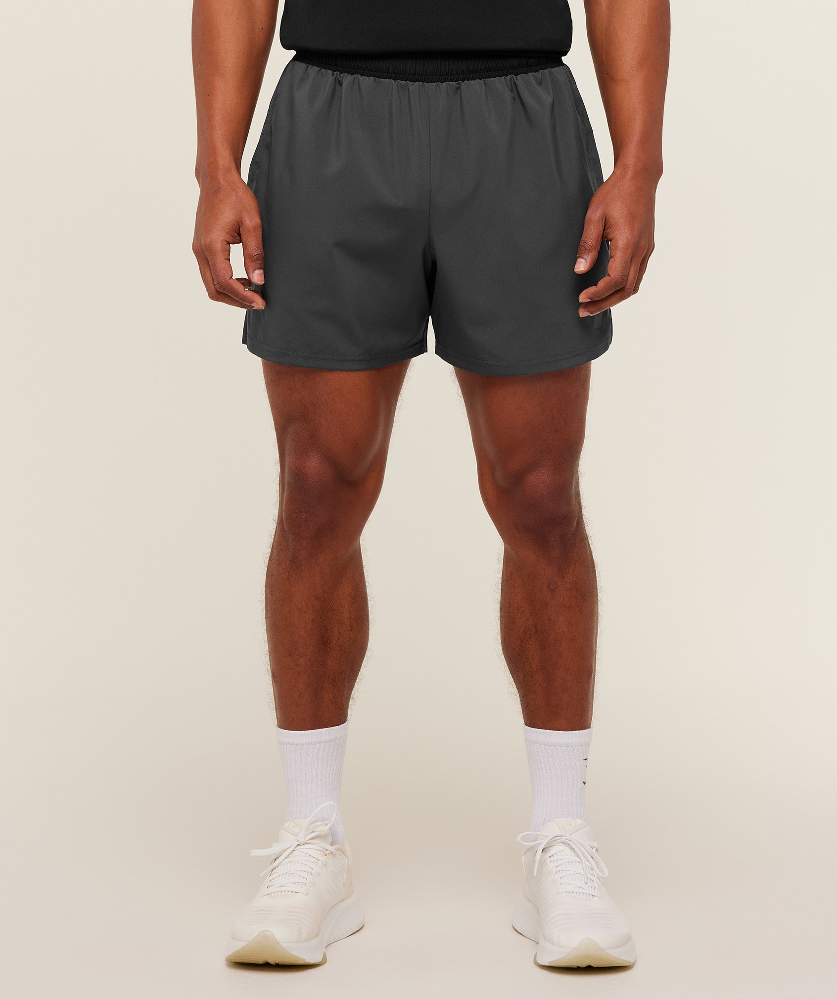 gymshark-arrival-contrast-short-shorts