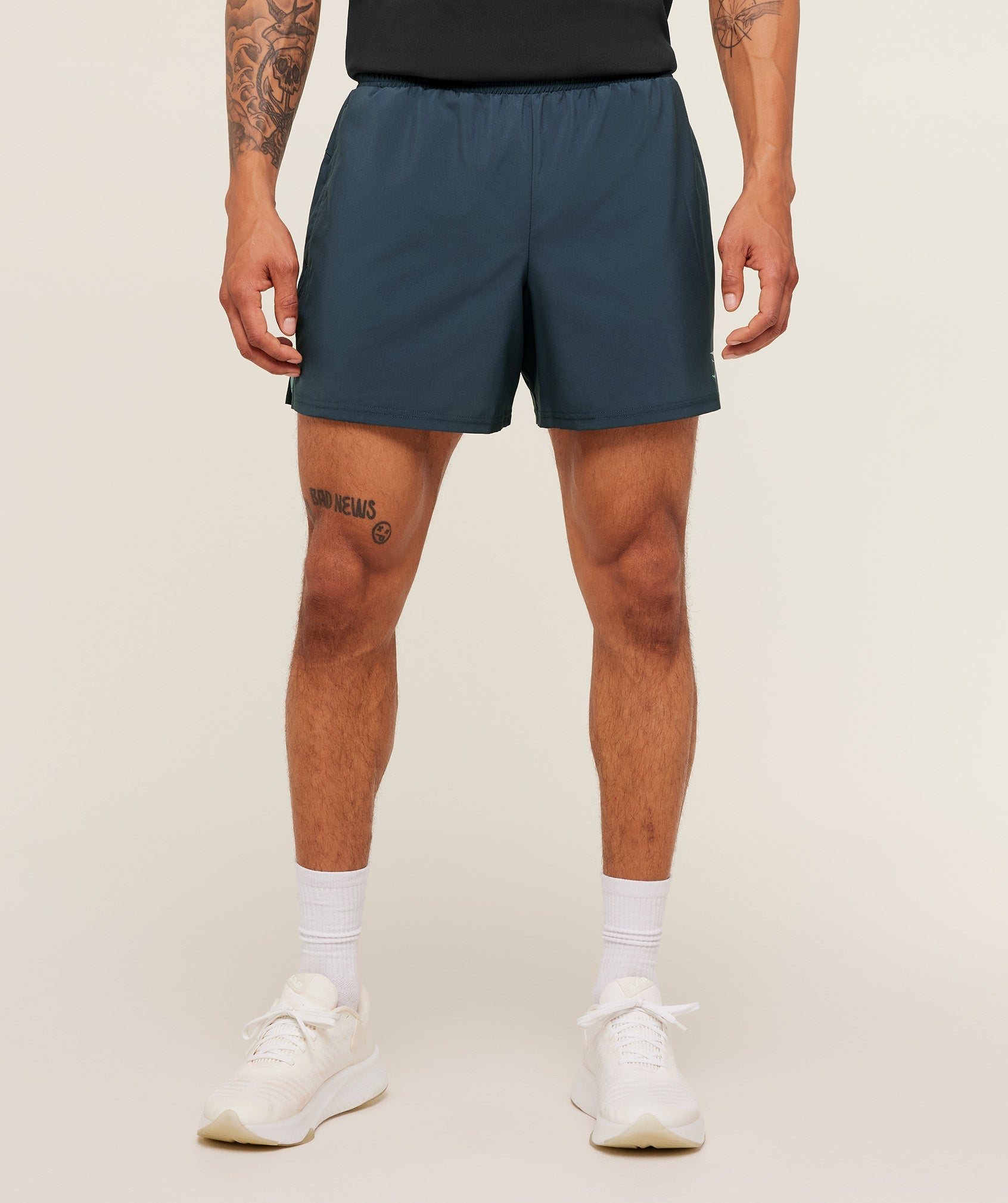 gymshark-arrival-contrast-short-shorts-blue-ss26
