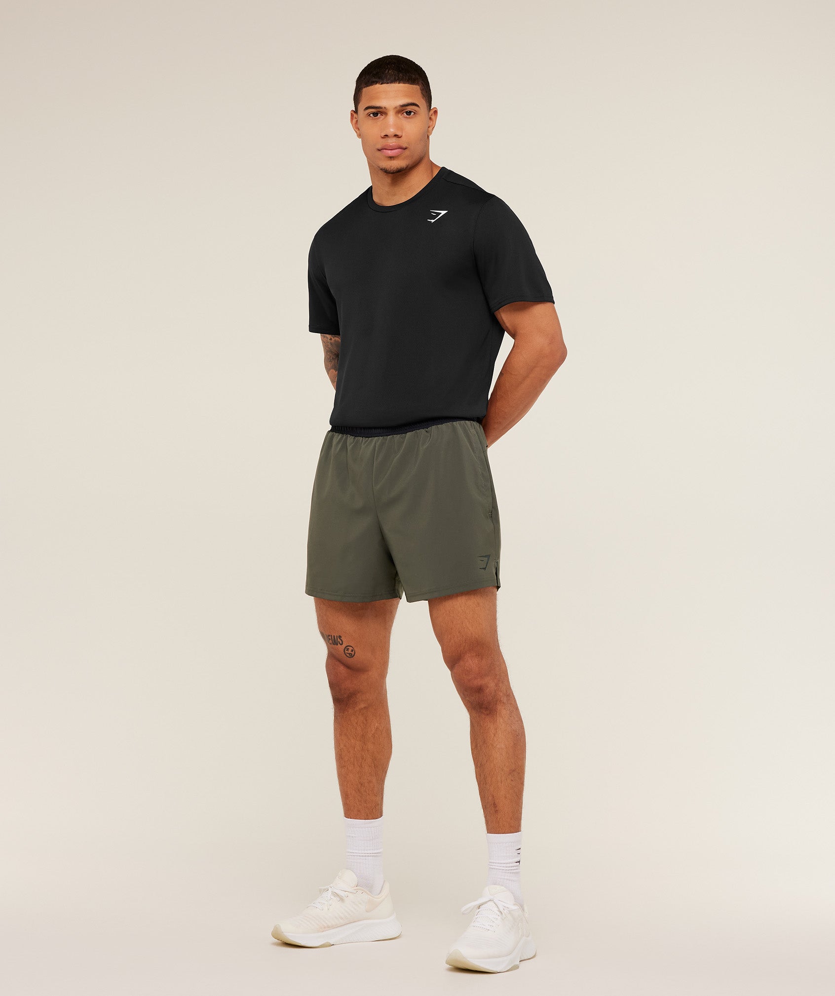 gymshark-arrival-contrast-short-shorts-green-ss26