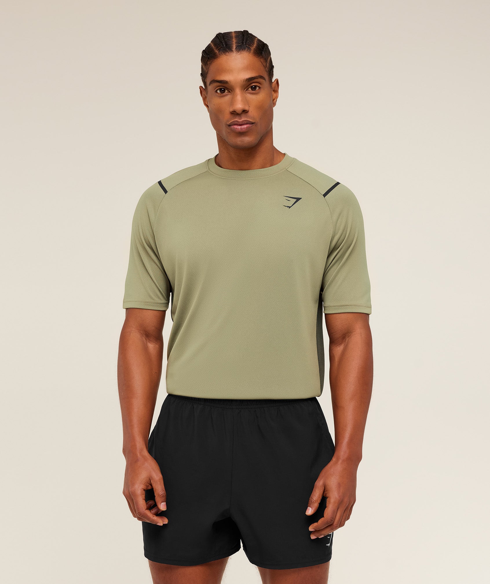 gymshark-arrival-contrast-t-shirt-ss-tops-green-ss26