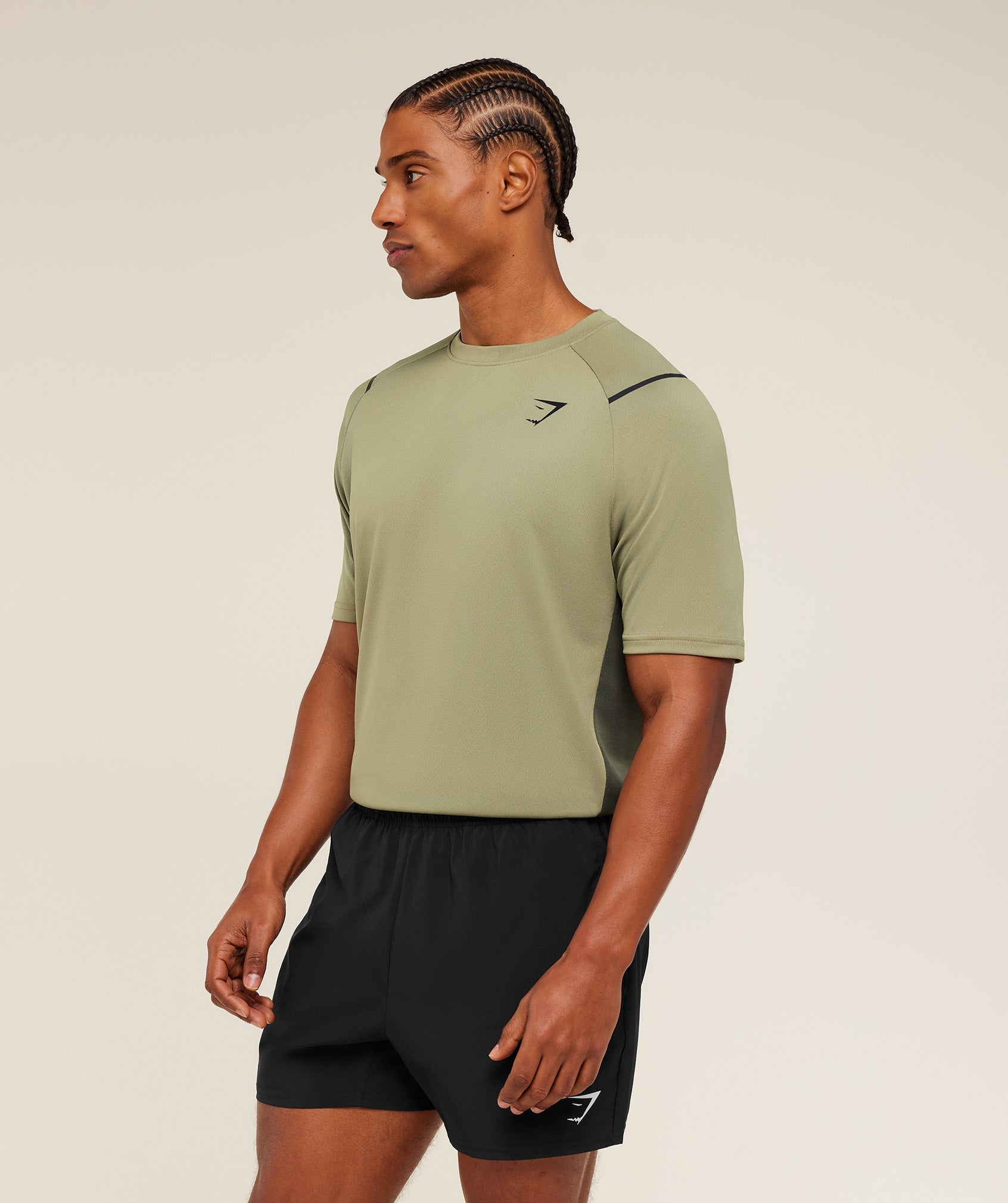 gymshark-arrival-contrast-t-shirt-ss-tops-green-ss26