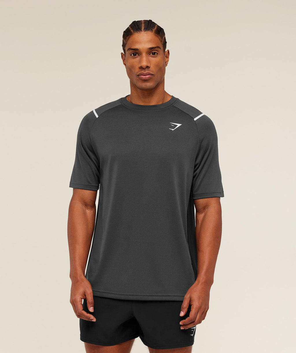 gymshark-arrival-contrast-t-shirt-ss-tops-grey-ss26
