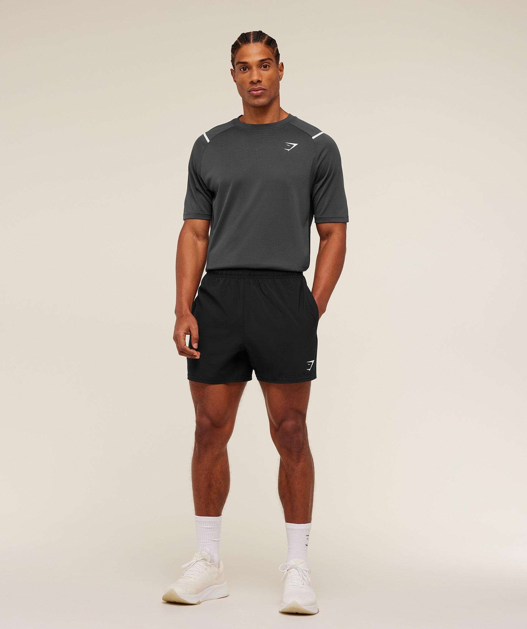 gymshark-arrival-contrast-t-shirt-ss-tops-grey-ss26