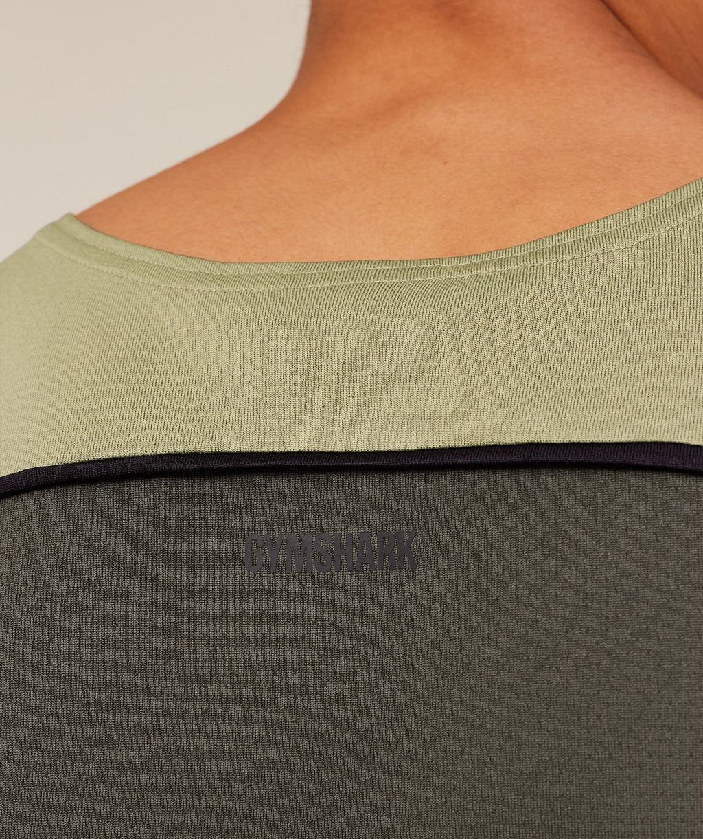 gymshark-arrival-contrast-tank-sleeveless-tops