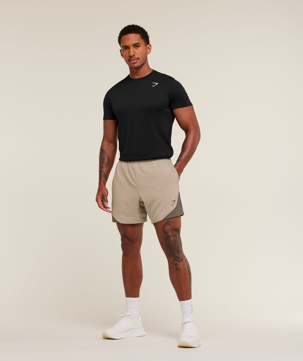 gymshark-arrival-block-6-shorts-shorts-brown-aw25