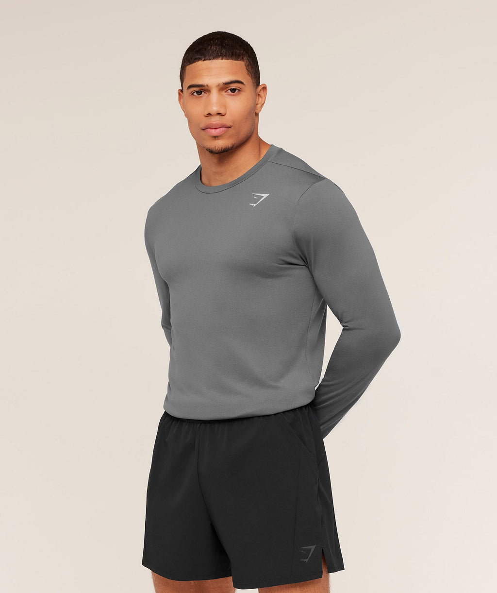 gymshark-arrival-long-sleeve-t-shirt-silhouette-grey-aw22