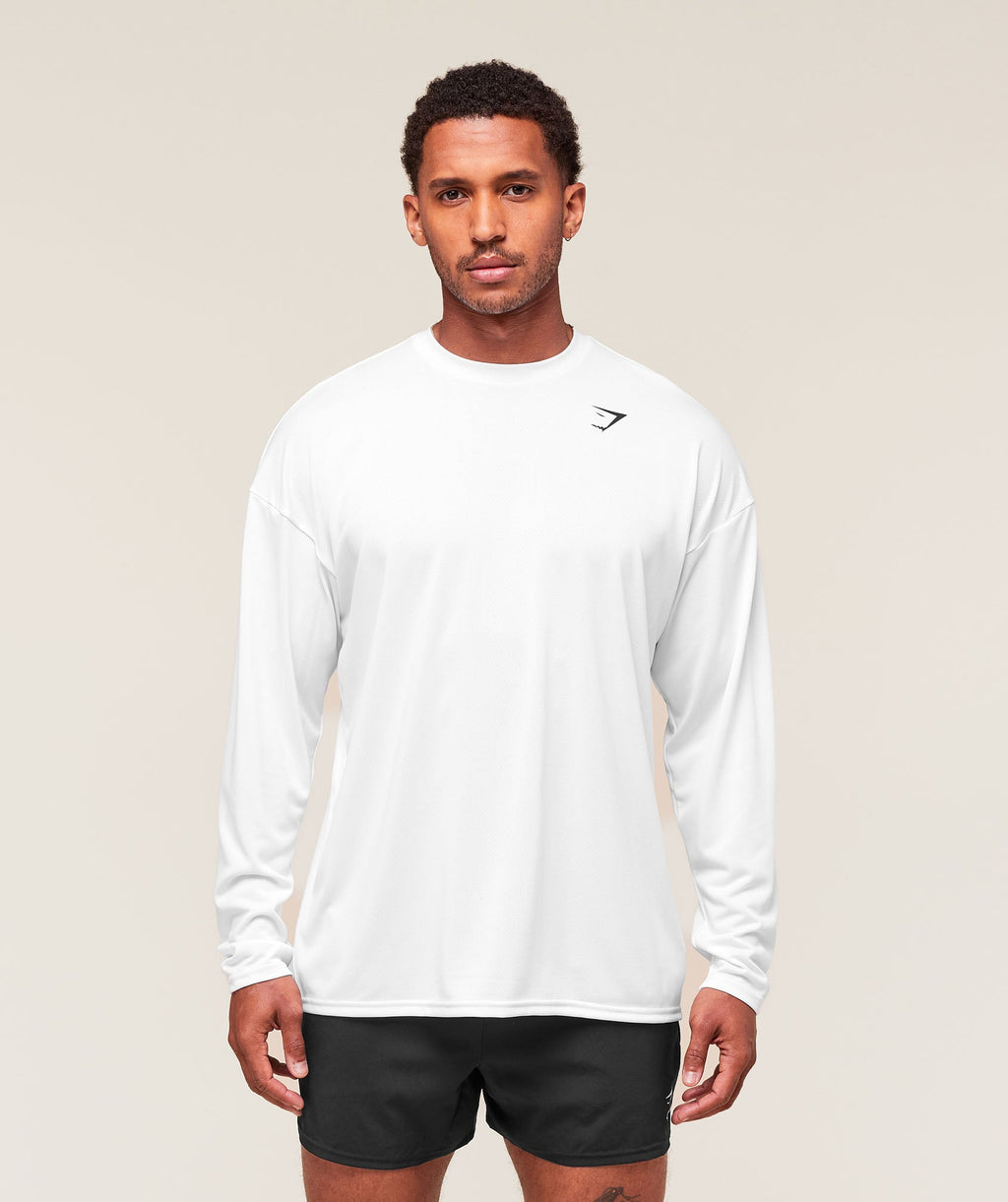 gymshark-arrival-oversized-long-sleeve-t-shirt-ls-tops-white-aw25