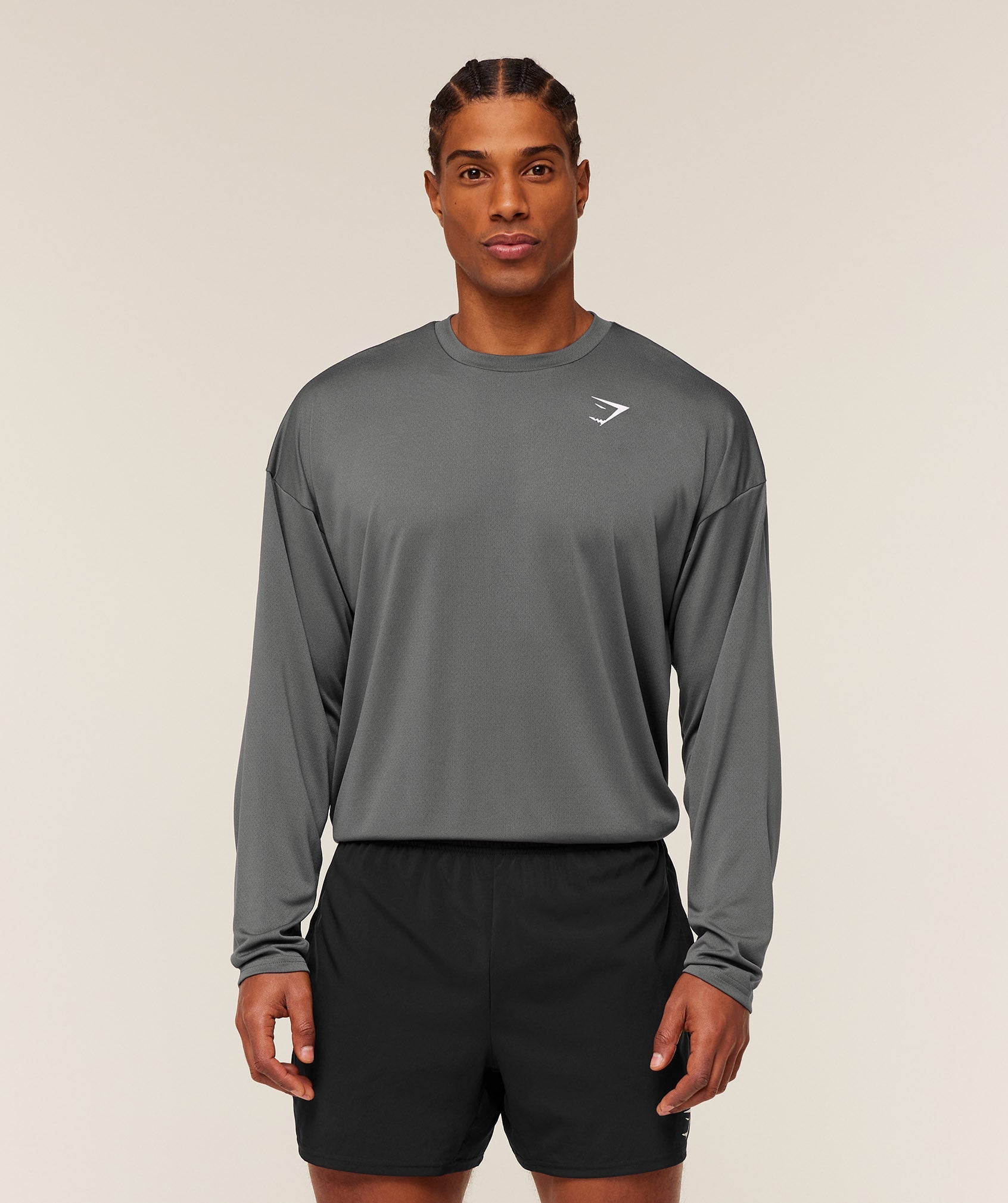 gymshark-arrival-oversized-long-sleeve-t-shirt-ls-tops