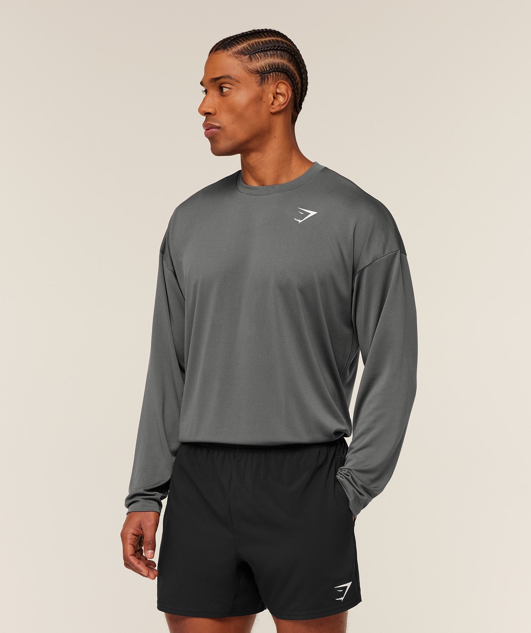 gymshark-arrival-oversized-long-sleeve-t-shirt-ls-tops