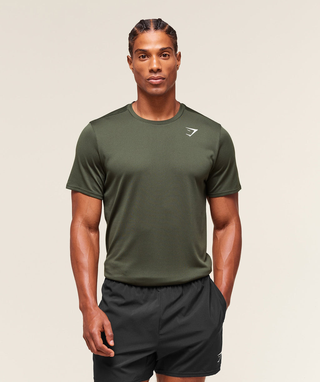 gymshark-arrival-regular-fit-t-shirt-ss-tops-green-aw25-1