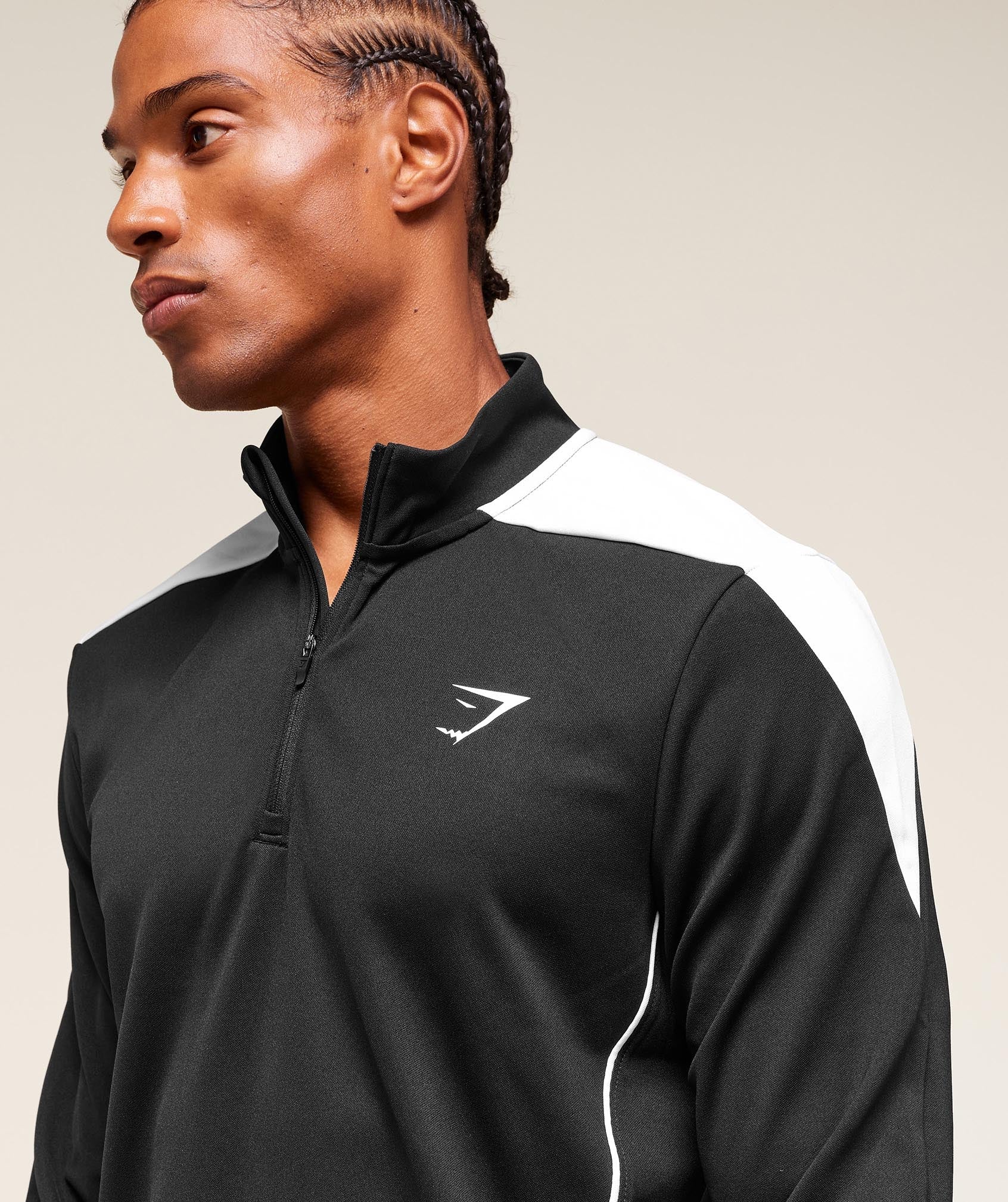 gymshark-arrival-block-1-4-zip-pullovers-black-aw25