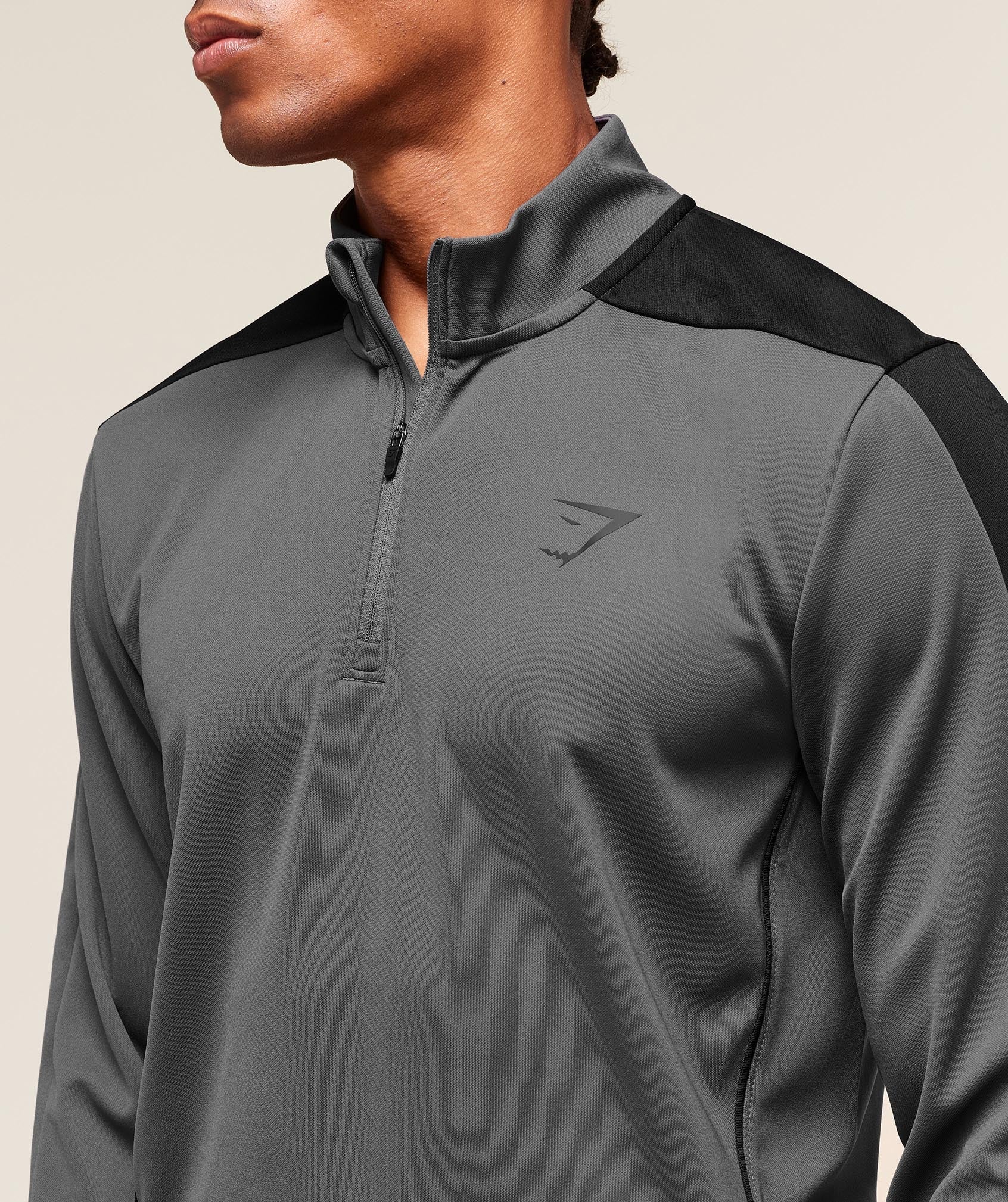 gymshark-arrival-block-1-4-zip-pullovers-grey-aw25