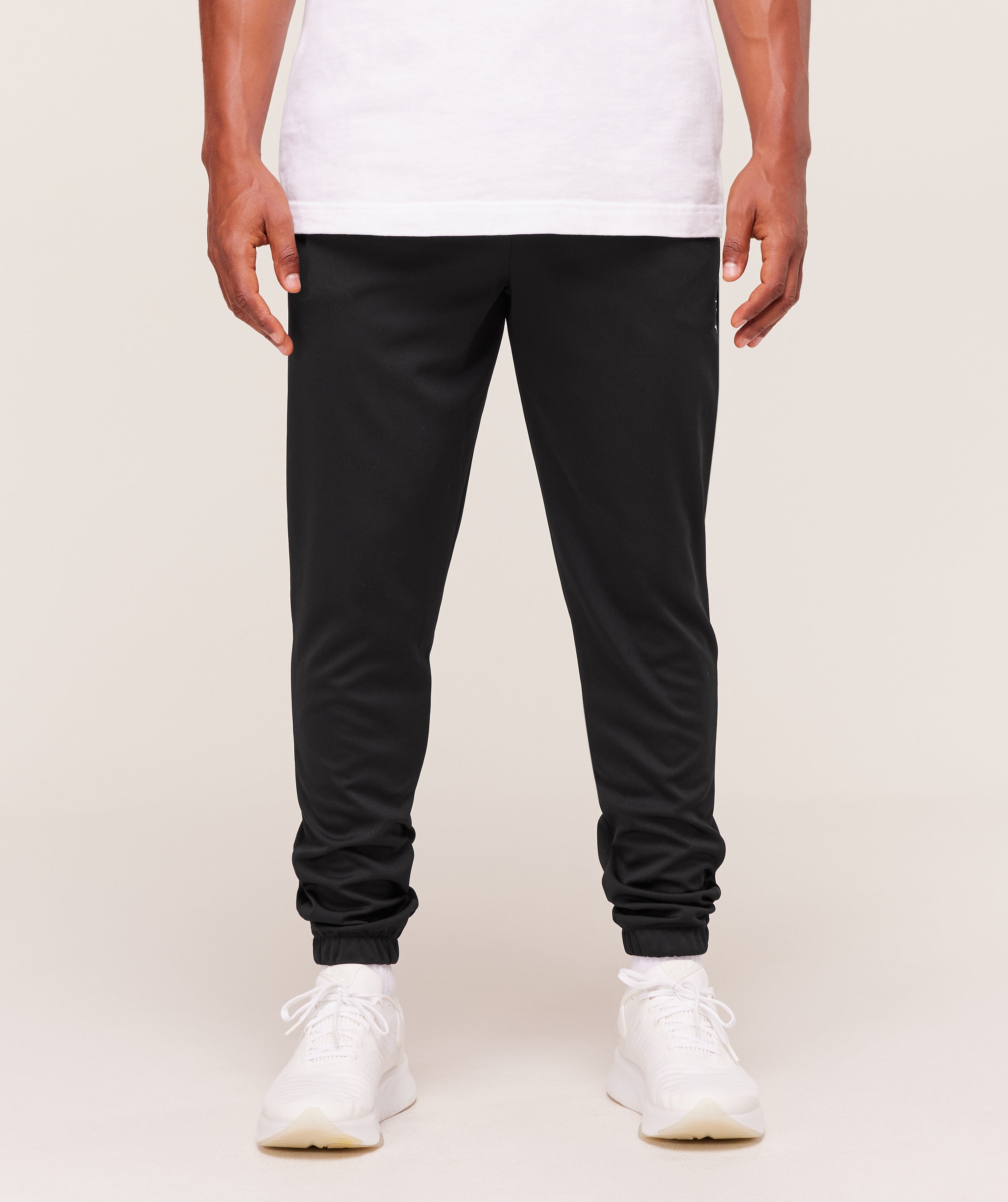 gymshark-arrival-knit-block-joggers-pants-black-aw25