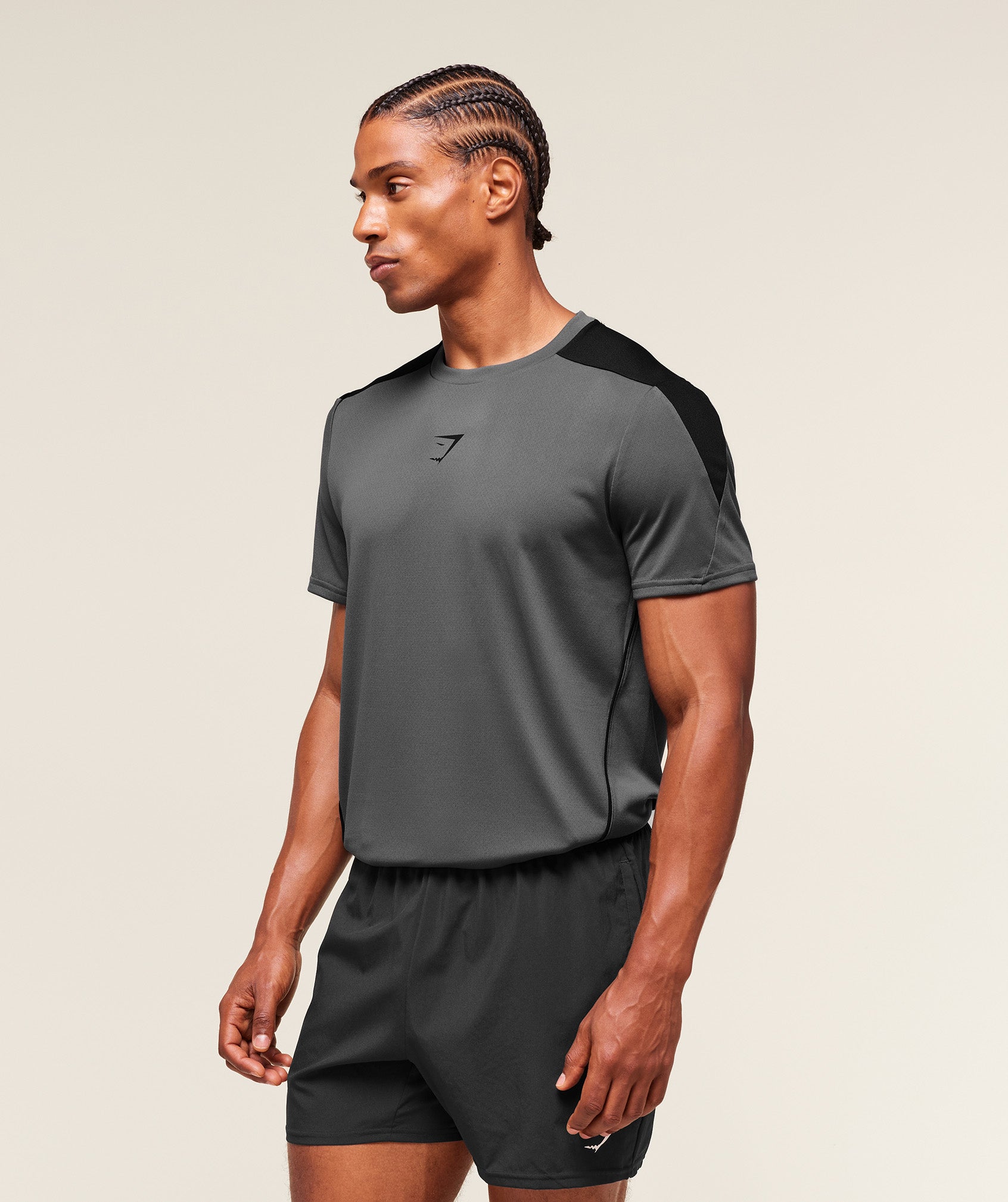 gymshark-arrival-block-t-shirt-ss-tops-grey-aw25