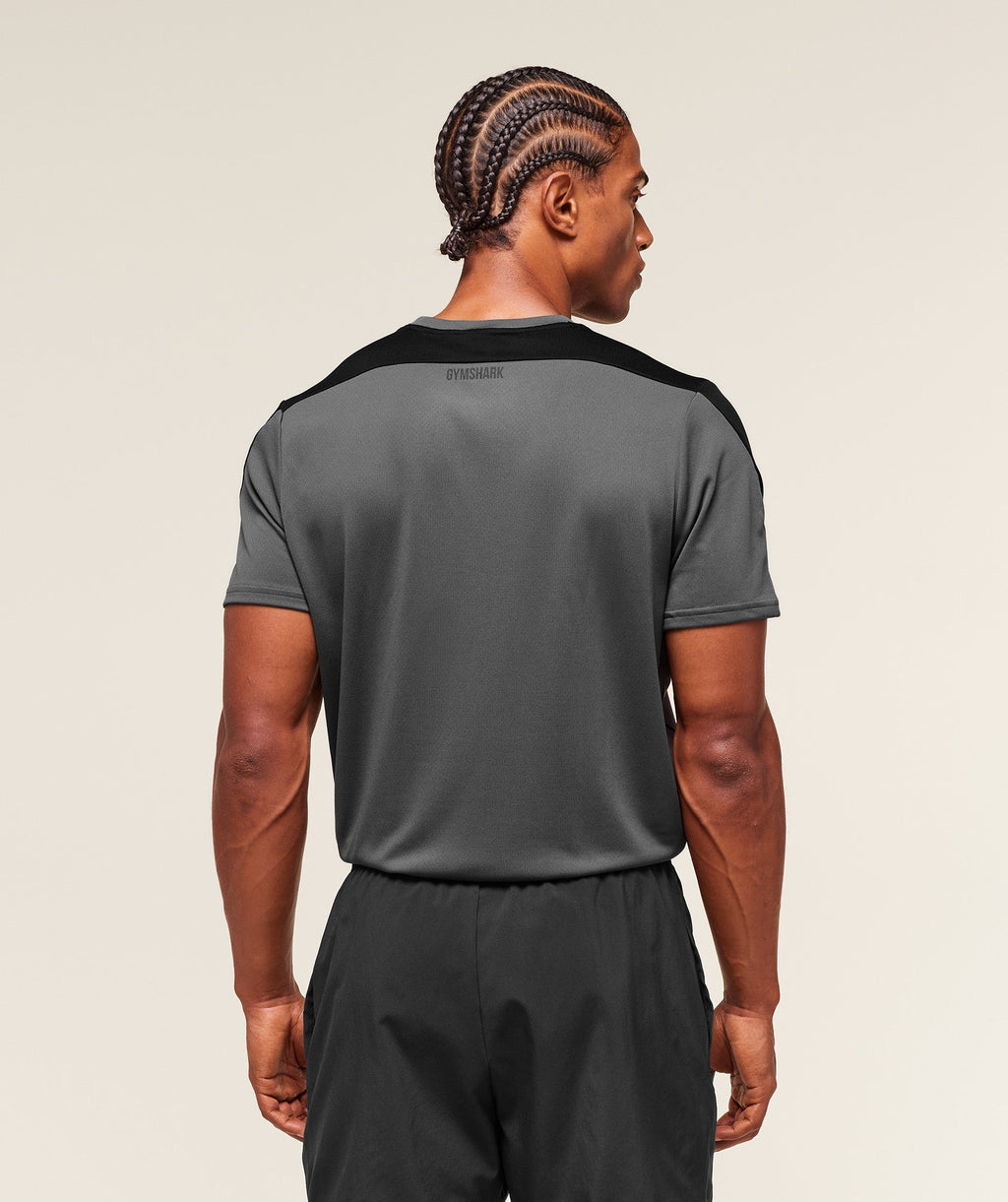 gymshark-arrival-block-t-shirt-ss-tops-grey-aw25