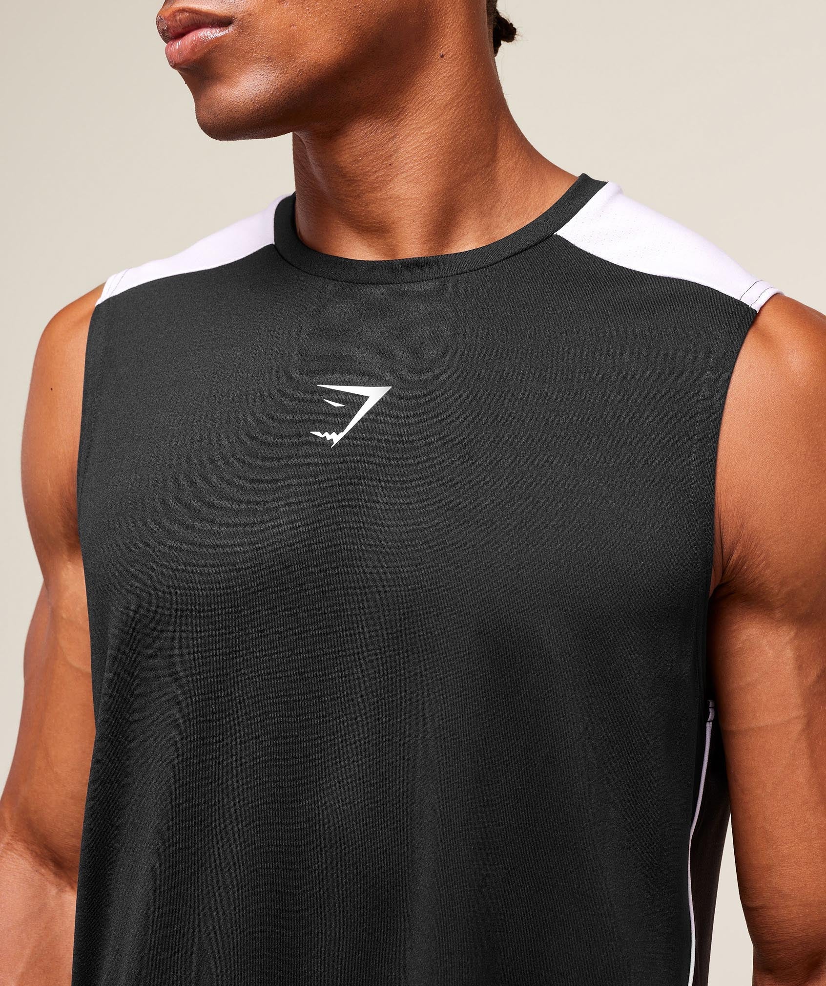 gymshark-arrival-block-tank-sleeveless-tops-black-aw25