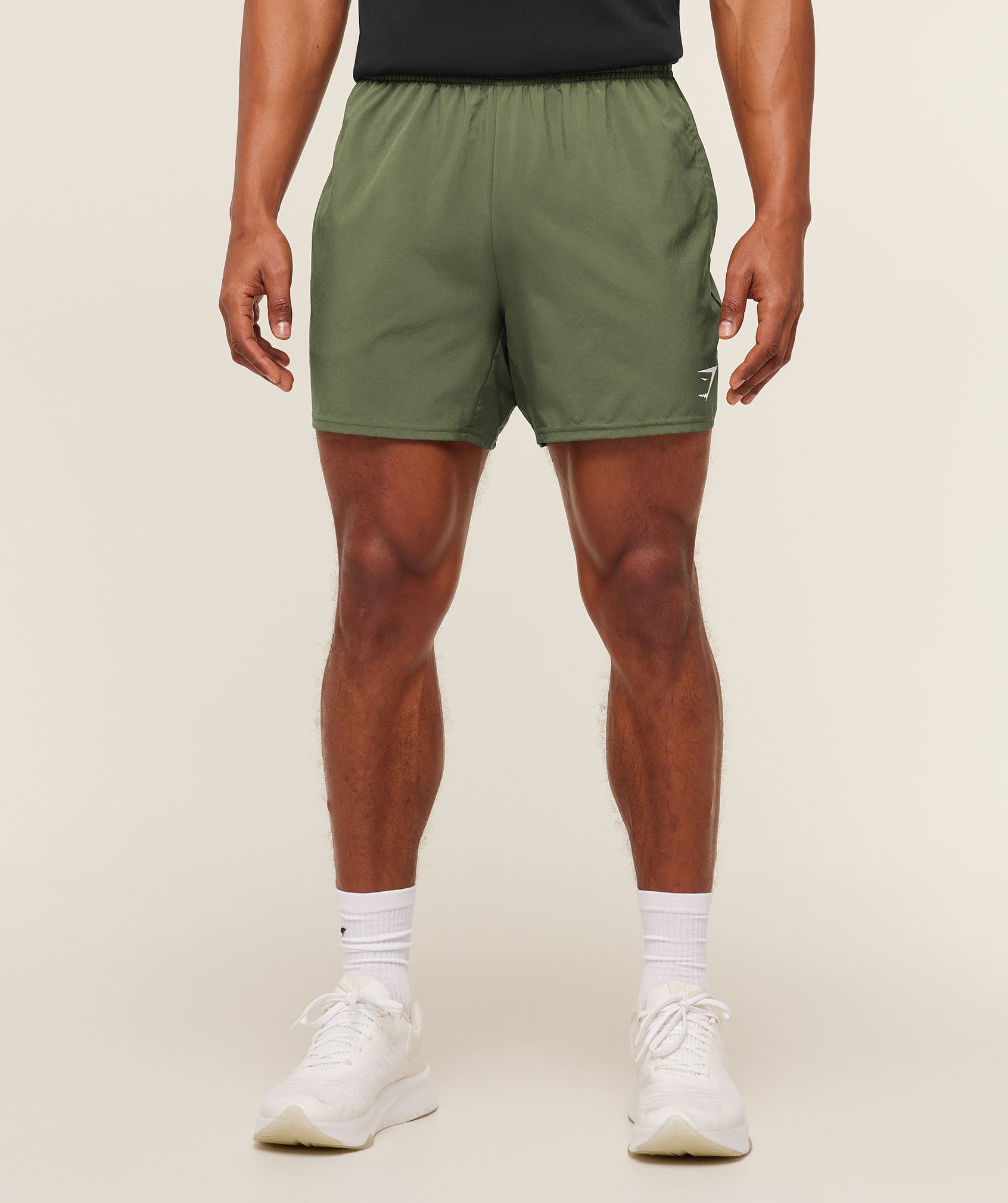gymshark-arrival-5-shorts-core-olive-ss22