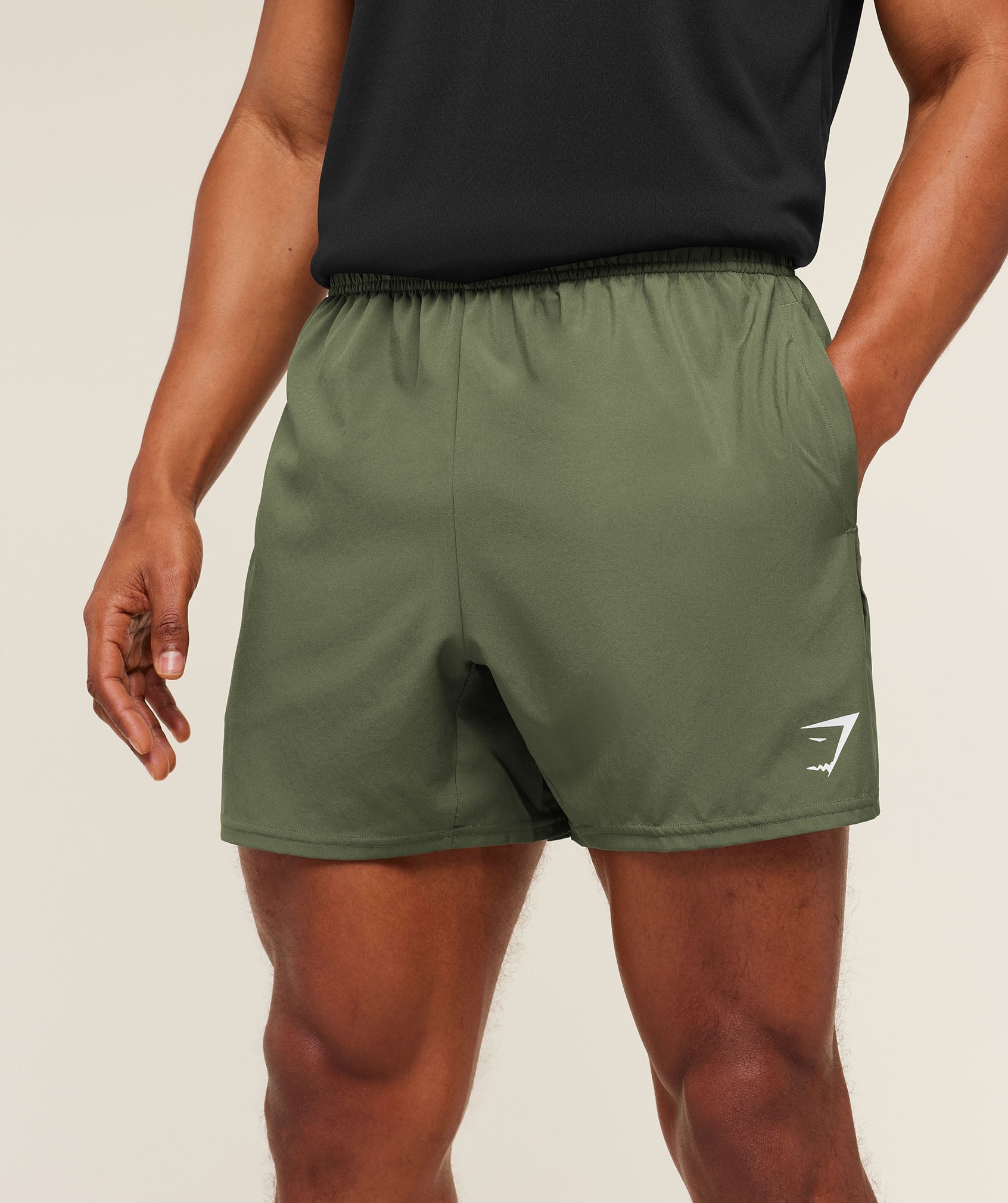 gymshark-arrival-5-shorts-core-olive-ss22