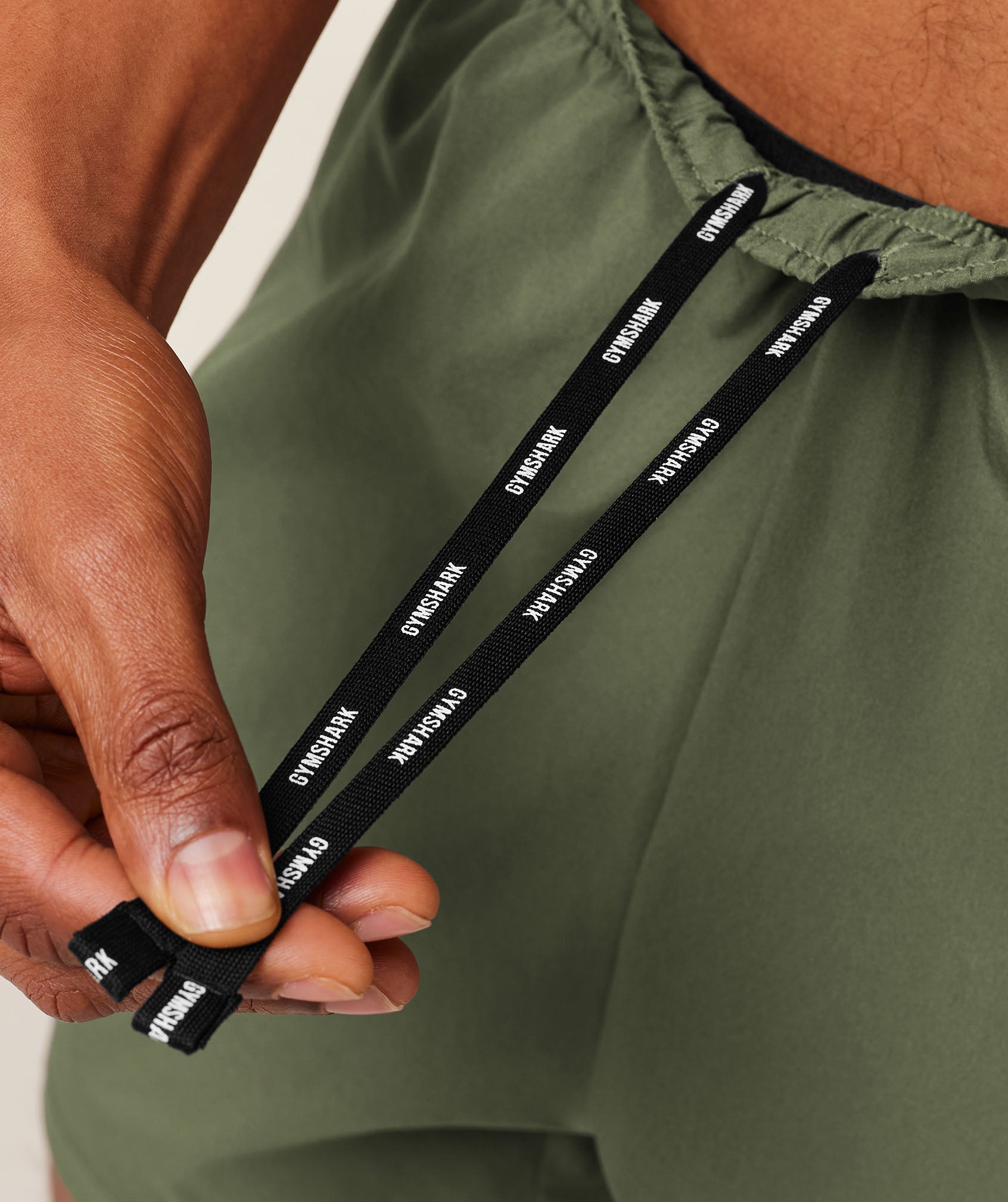 gymshark-arrival-5-shorts-core-olive-ss22